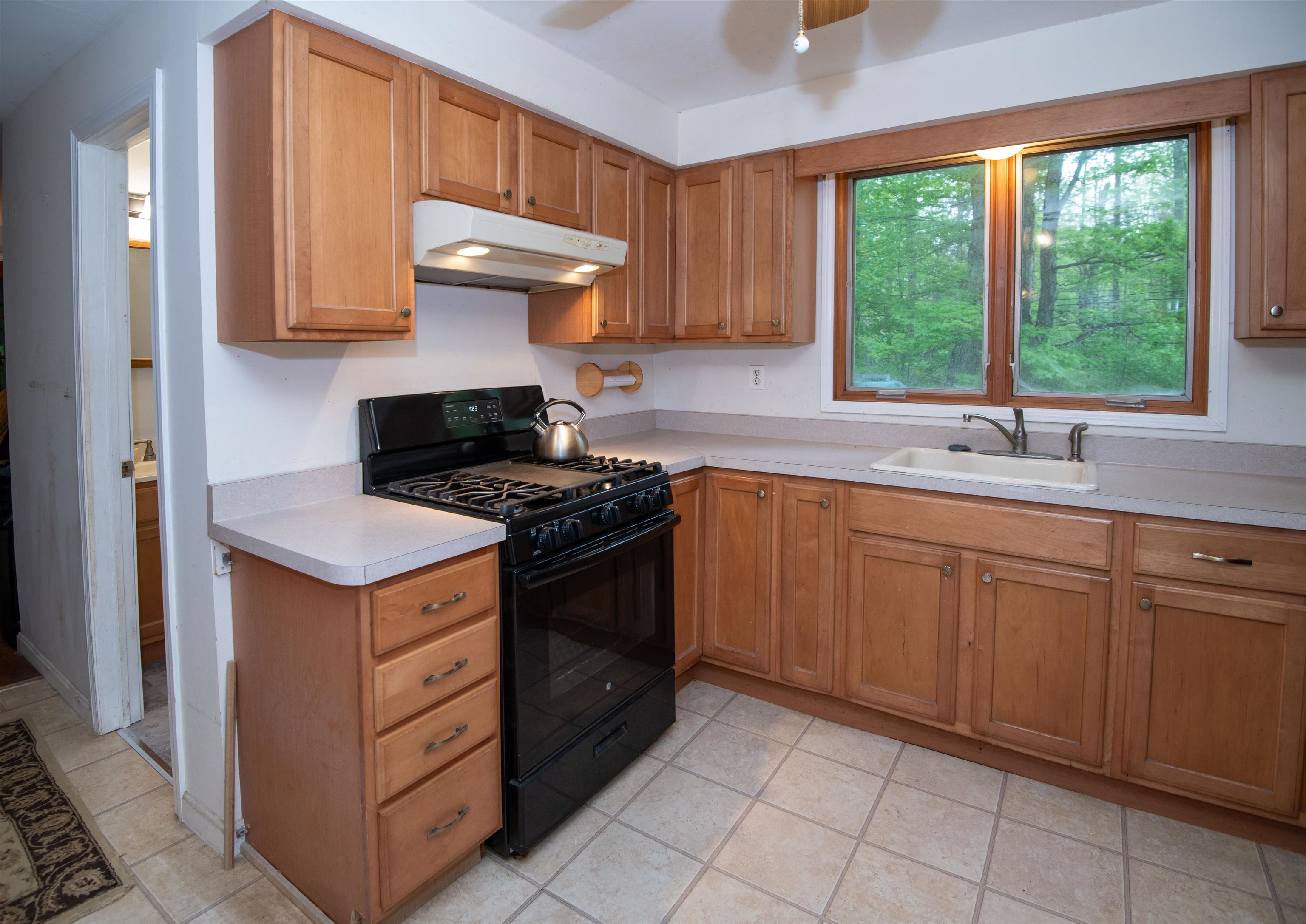 1529 Belmont Road Property Photo 9