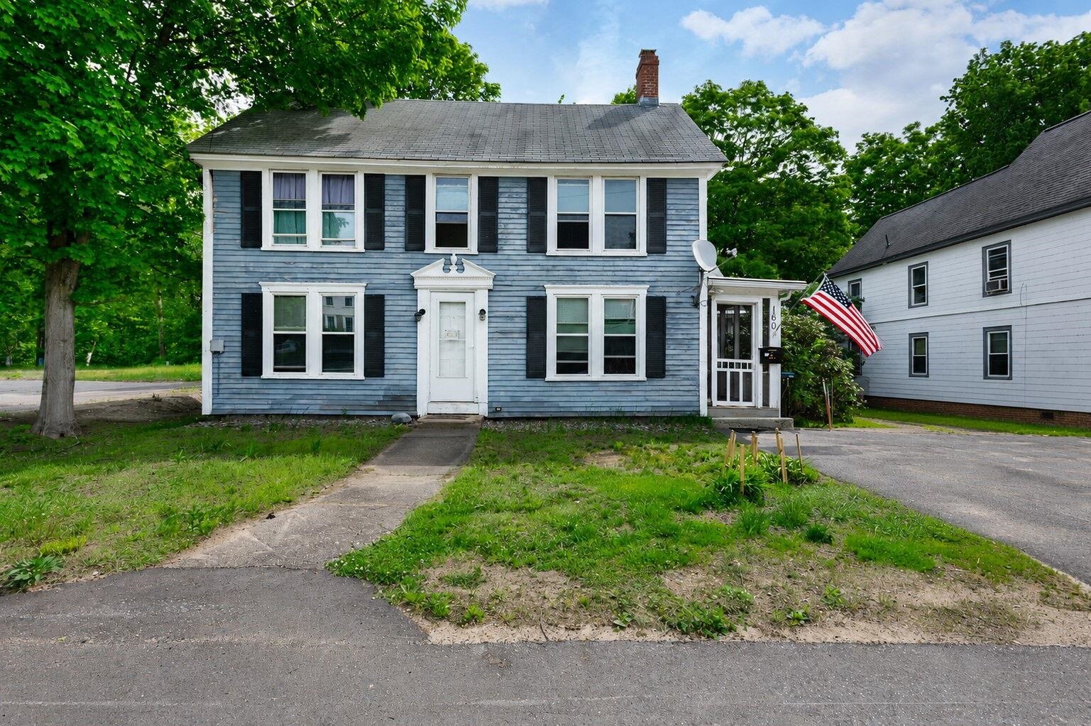 160 S Main Street Property Photo 1