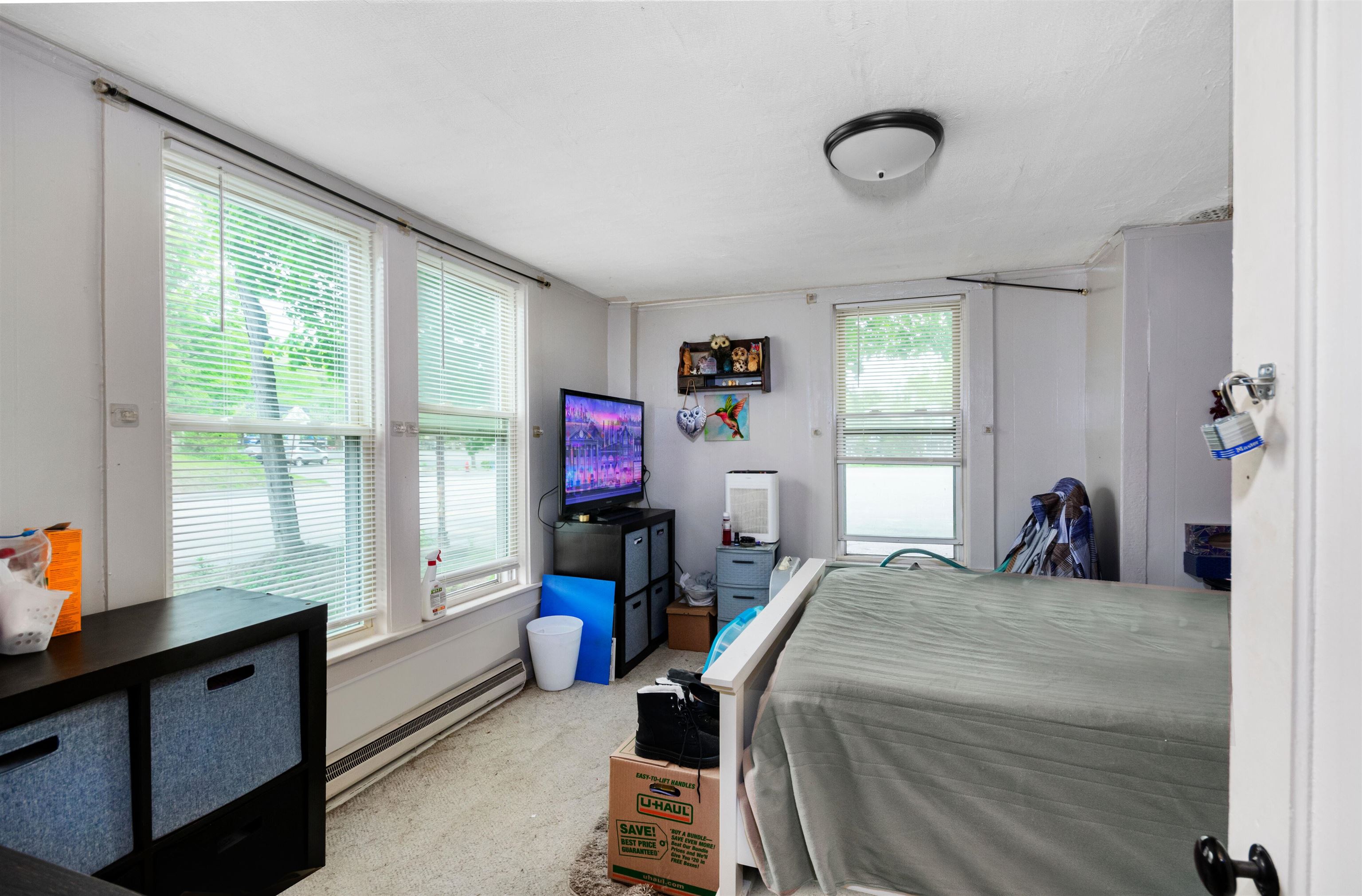 160 S Main Street Property Photo 19