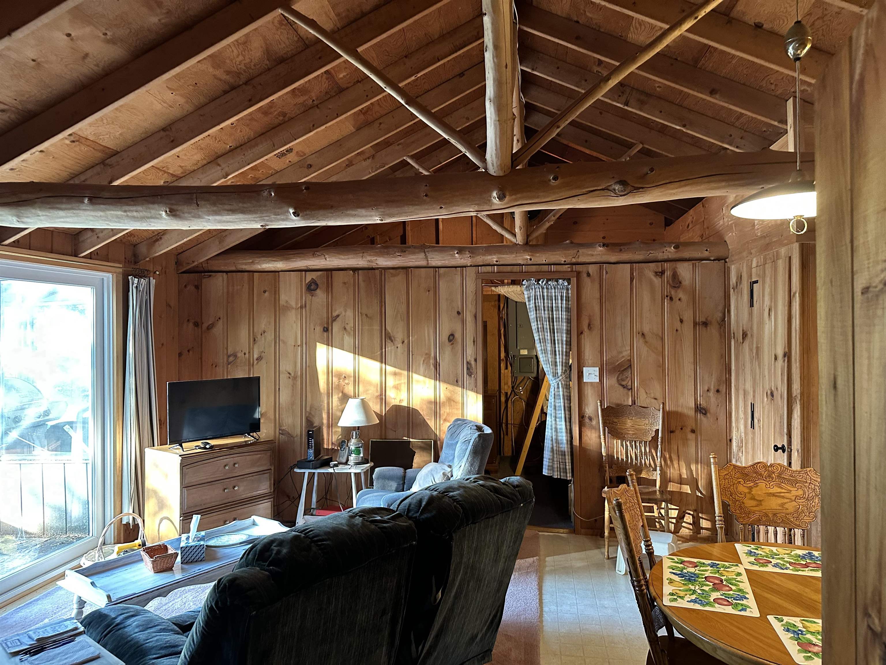 176 Upper Pratt Pond Road Property Photo 8