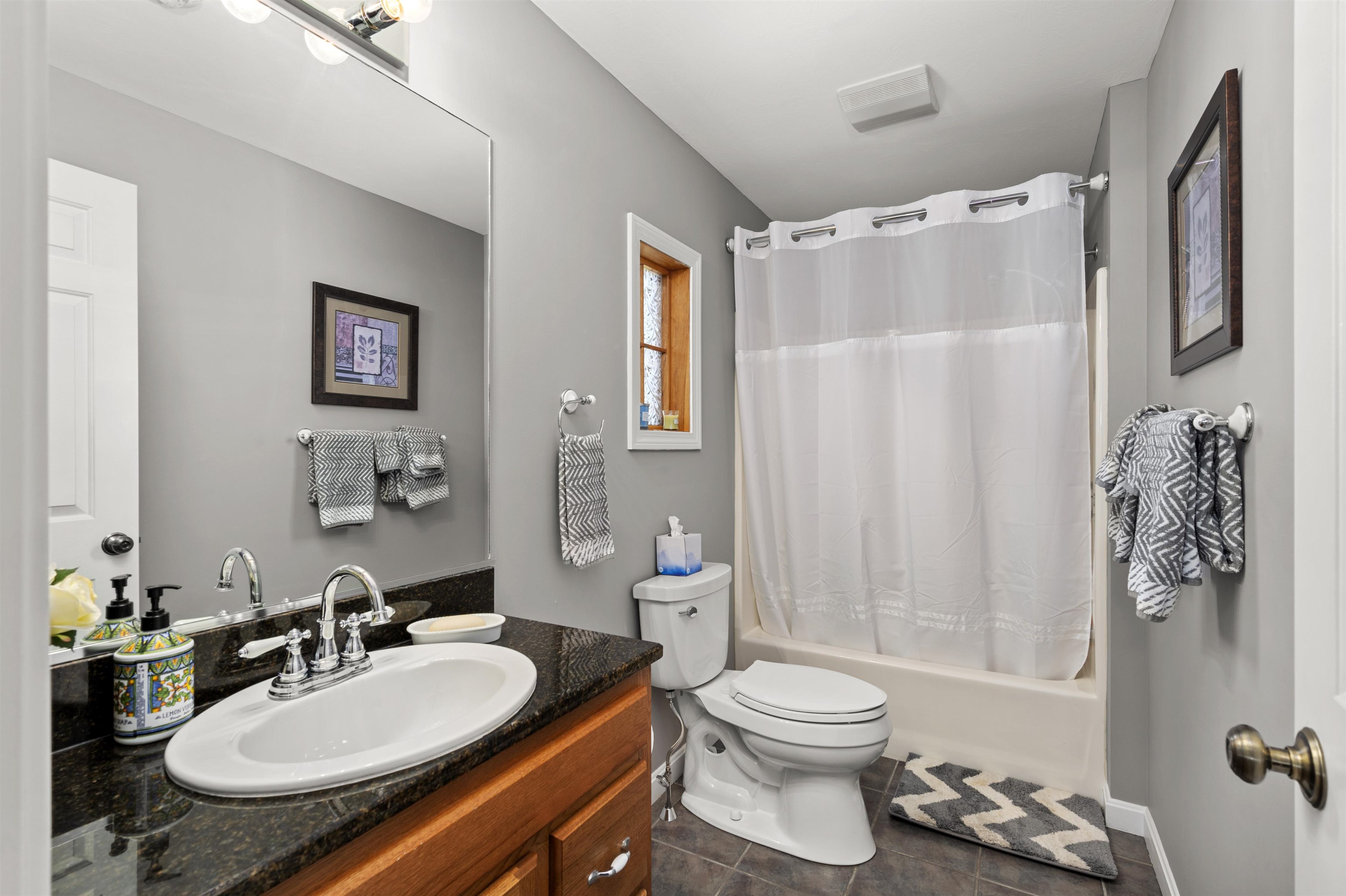 64 Long Bay Drive Property Photo 21