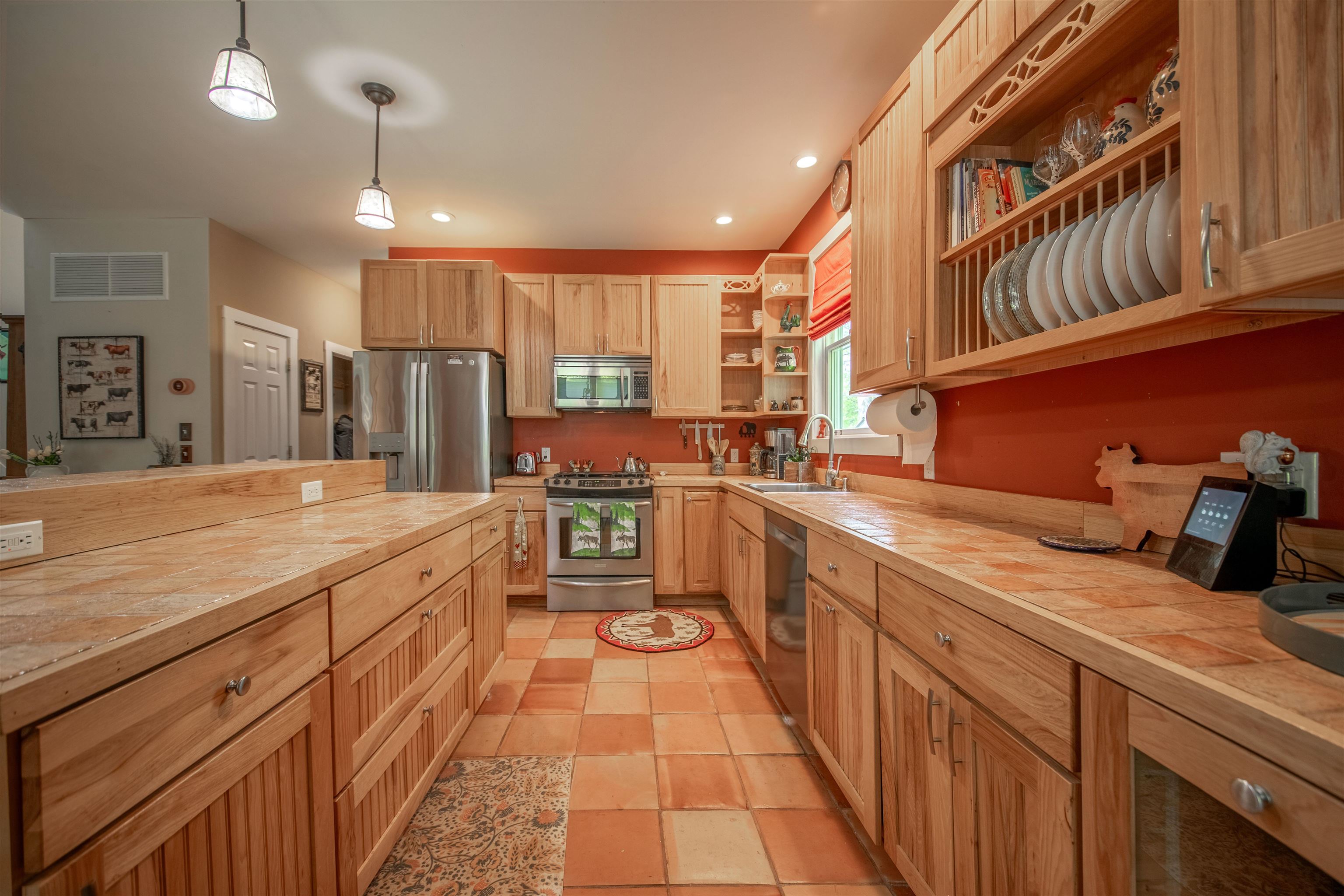 53 Country Lane Property Photo 6