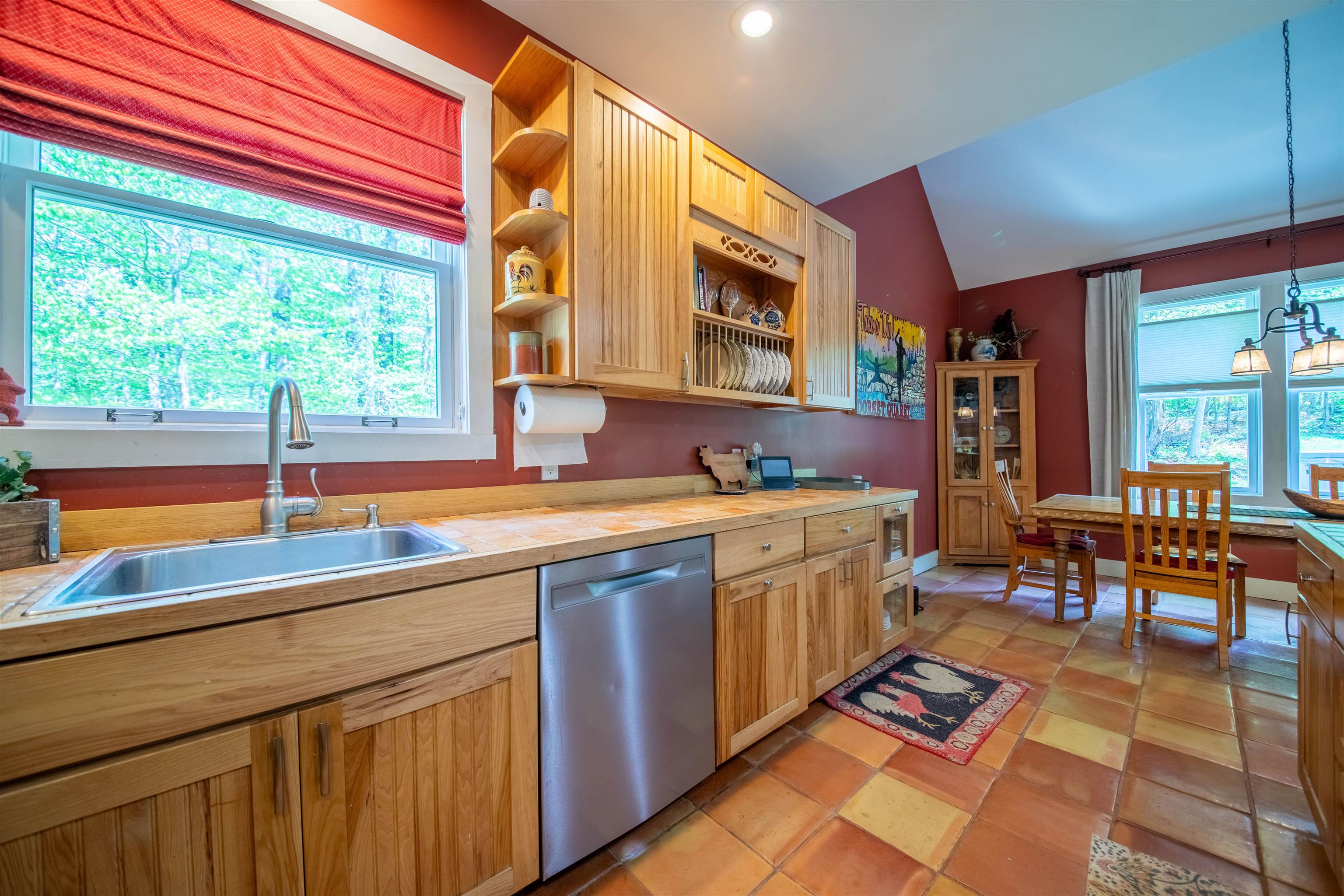 53 Country Lane Property Photo 8