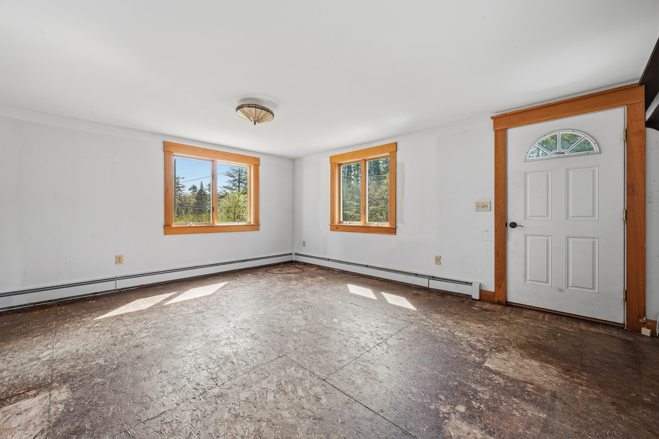 919 Easton Road Property Photo 3