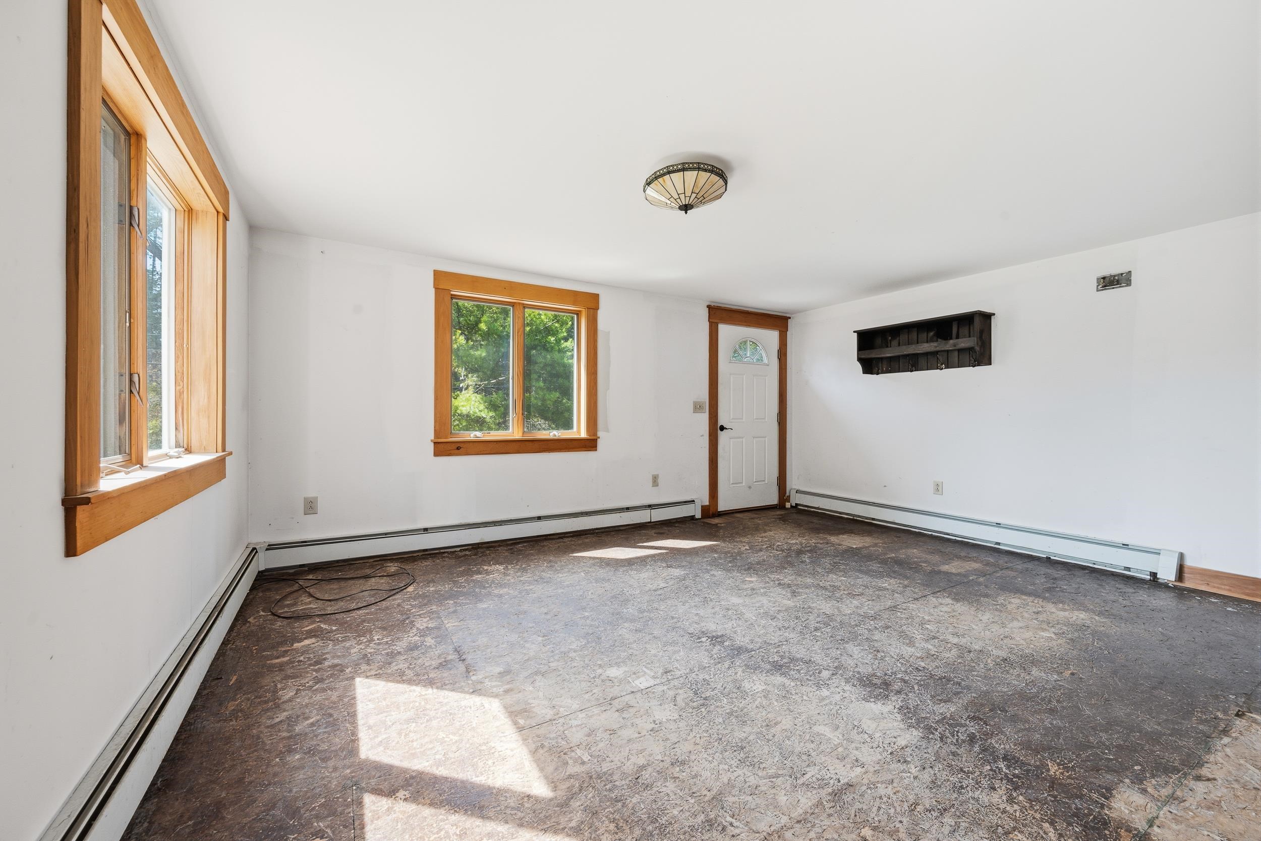 919 Easton Road Property Photo 4
