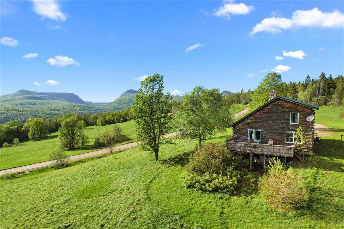 2354 East Ridge Road Property Photo 1