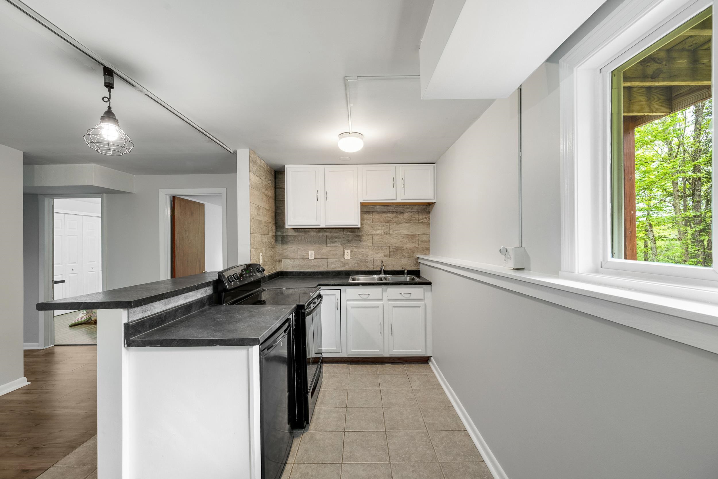 8 Cook Lane Property Photo 35