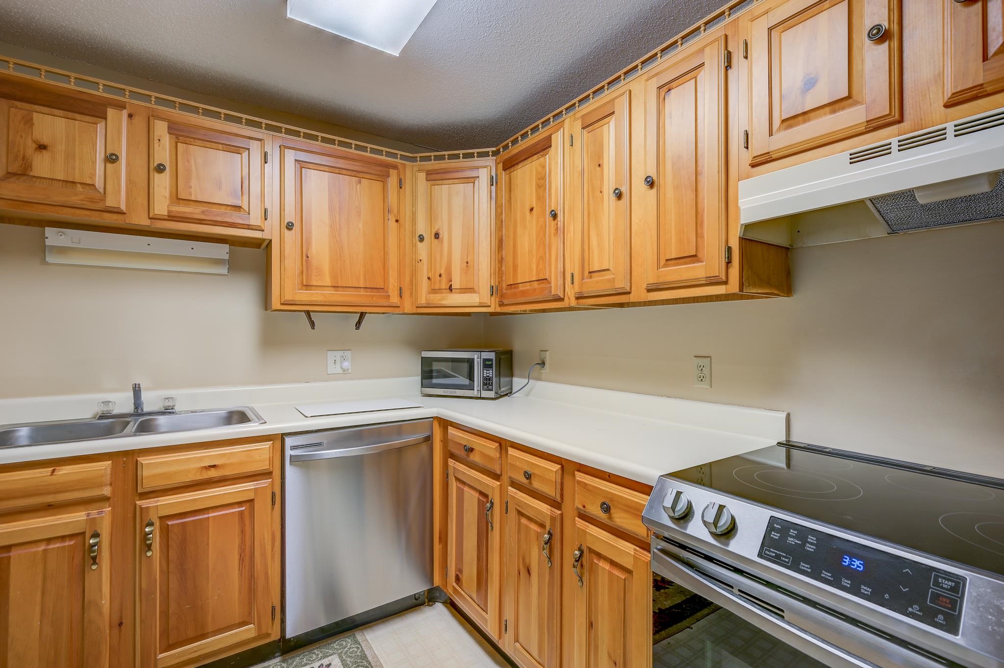 14e Seasons At Attitash Road Property Photo 6