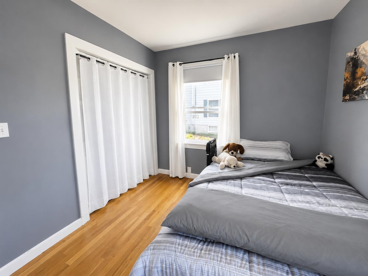 576 Hillside Avenue Property Photo 17