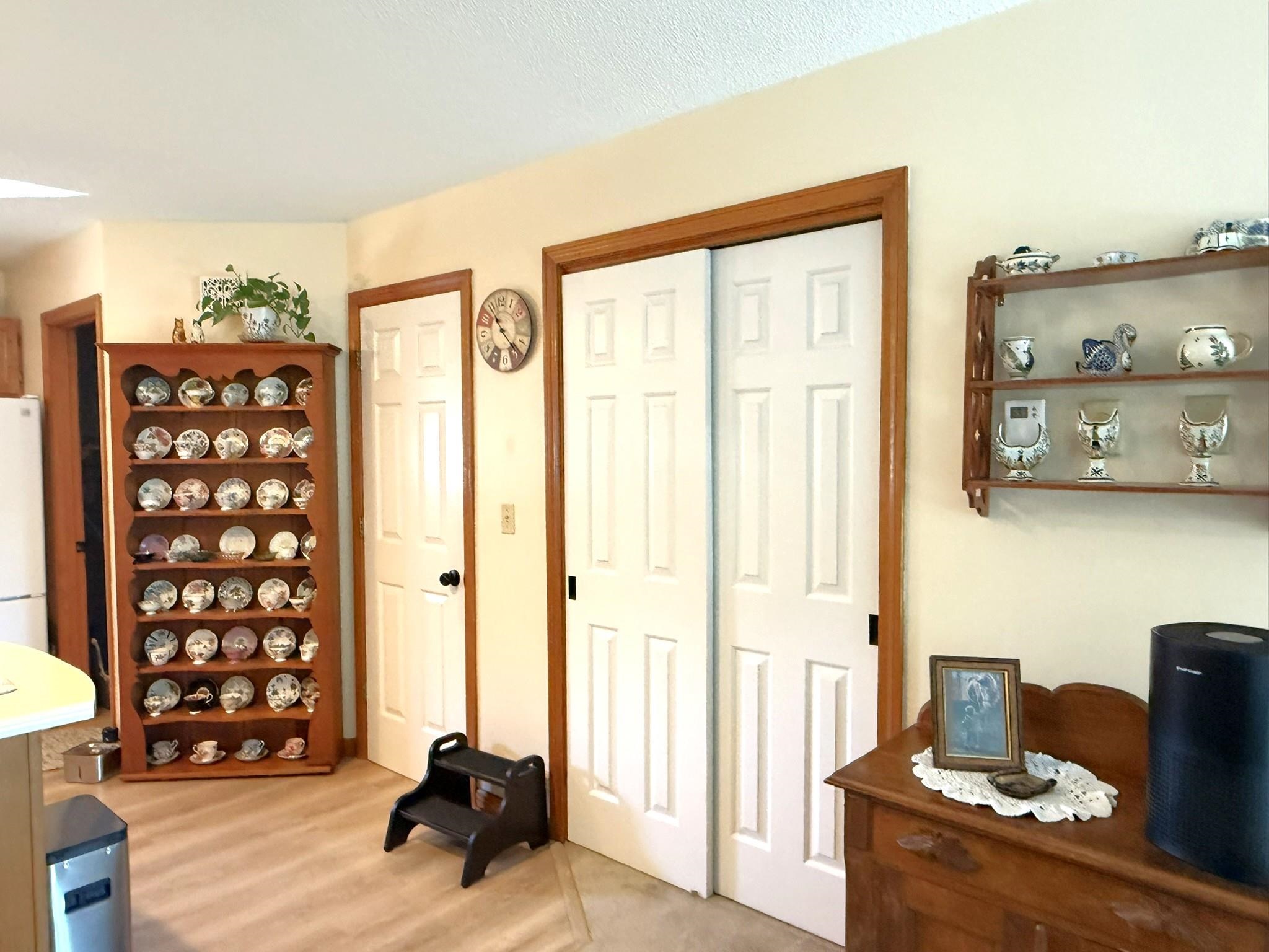 104 Kingsbury Circle Property Photo 6