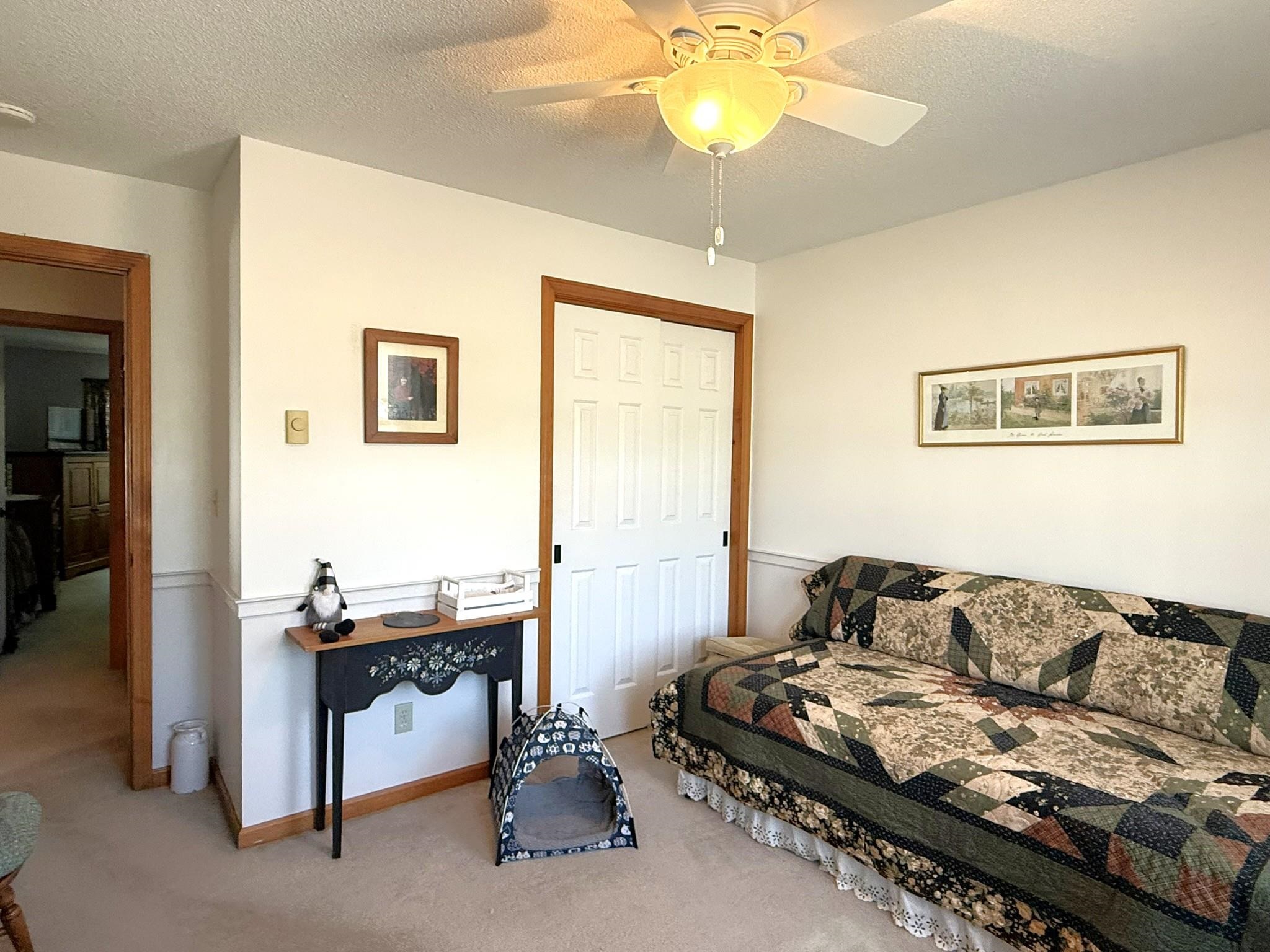104 Kingsbury Circle Property Photo 11