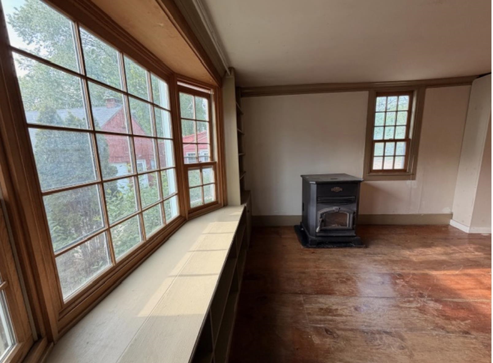 217 Portsmouth Avenue Property Photo 11