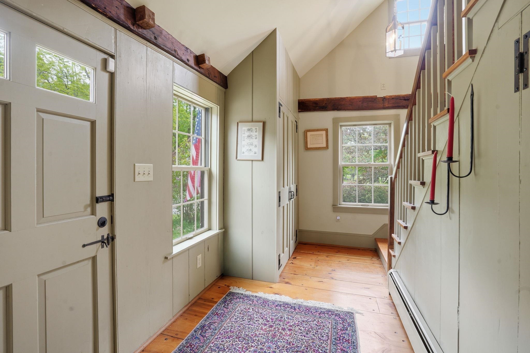 515 E Surry Road Property Photo 24