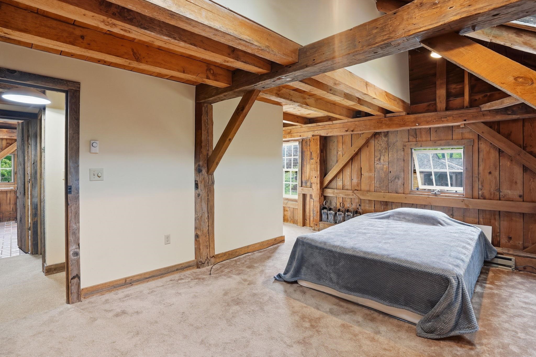515 E Surry Road Property Photo 42