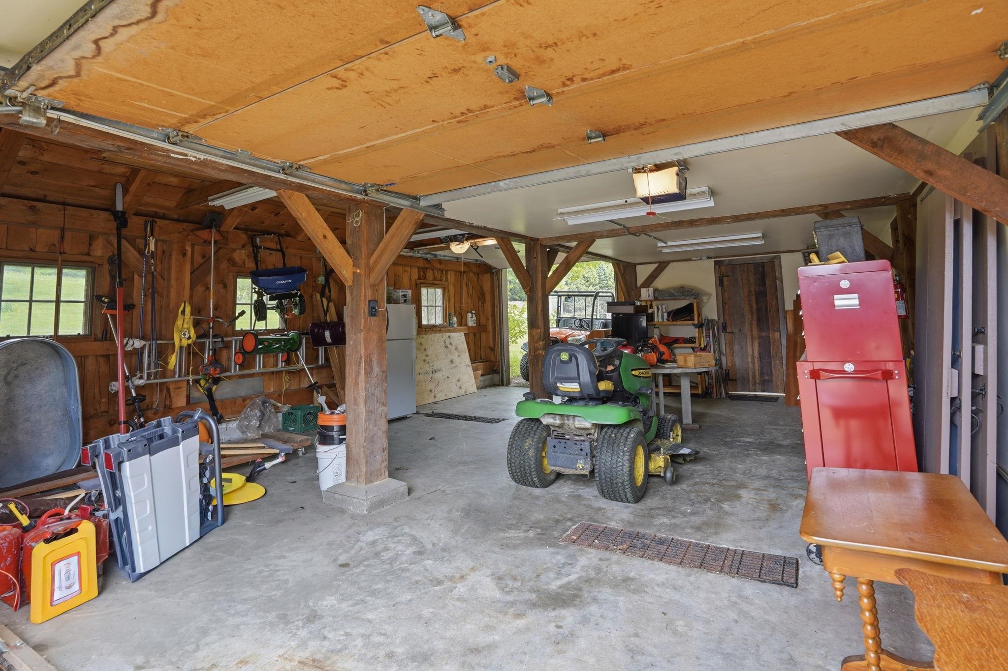 515 E Surry Road Property Photo 46