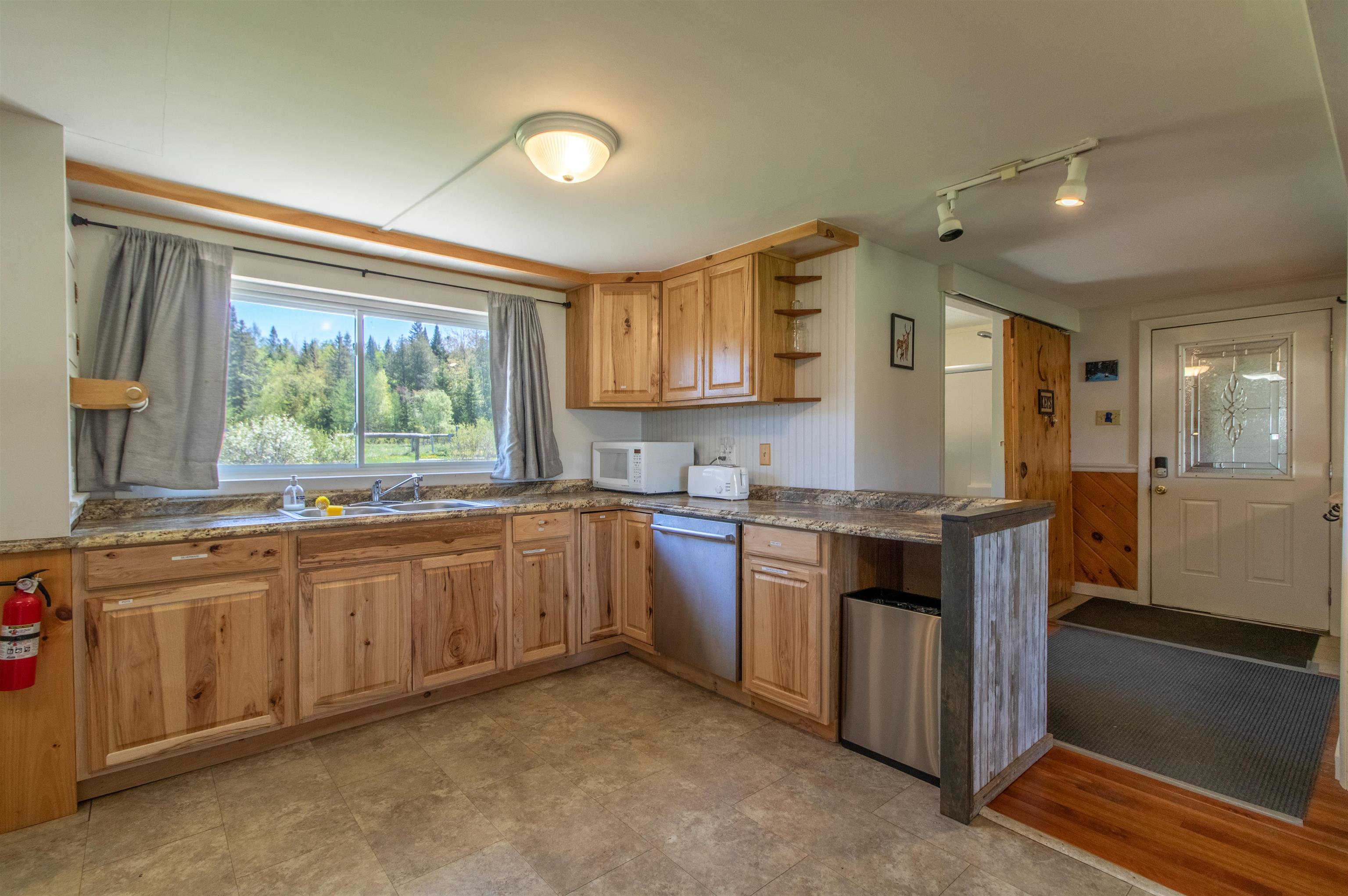 59 Cedar Wood Drive Property Photo 11
