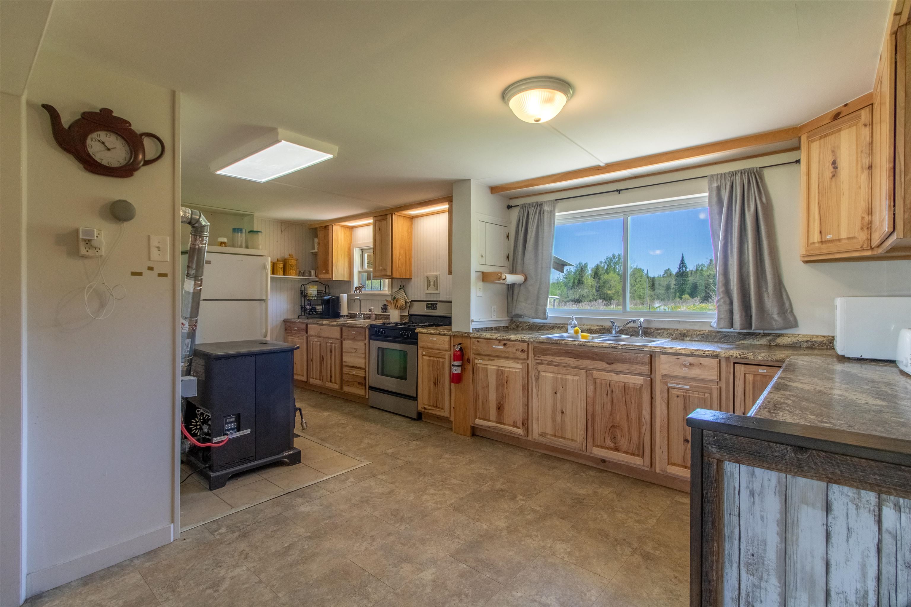 59 Cedar Wood Drive Property Photo 12