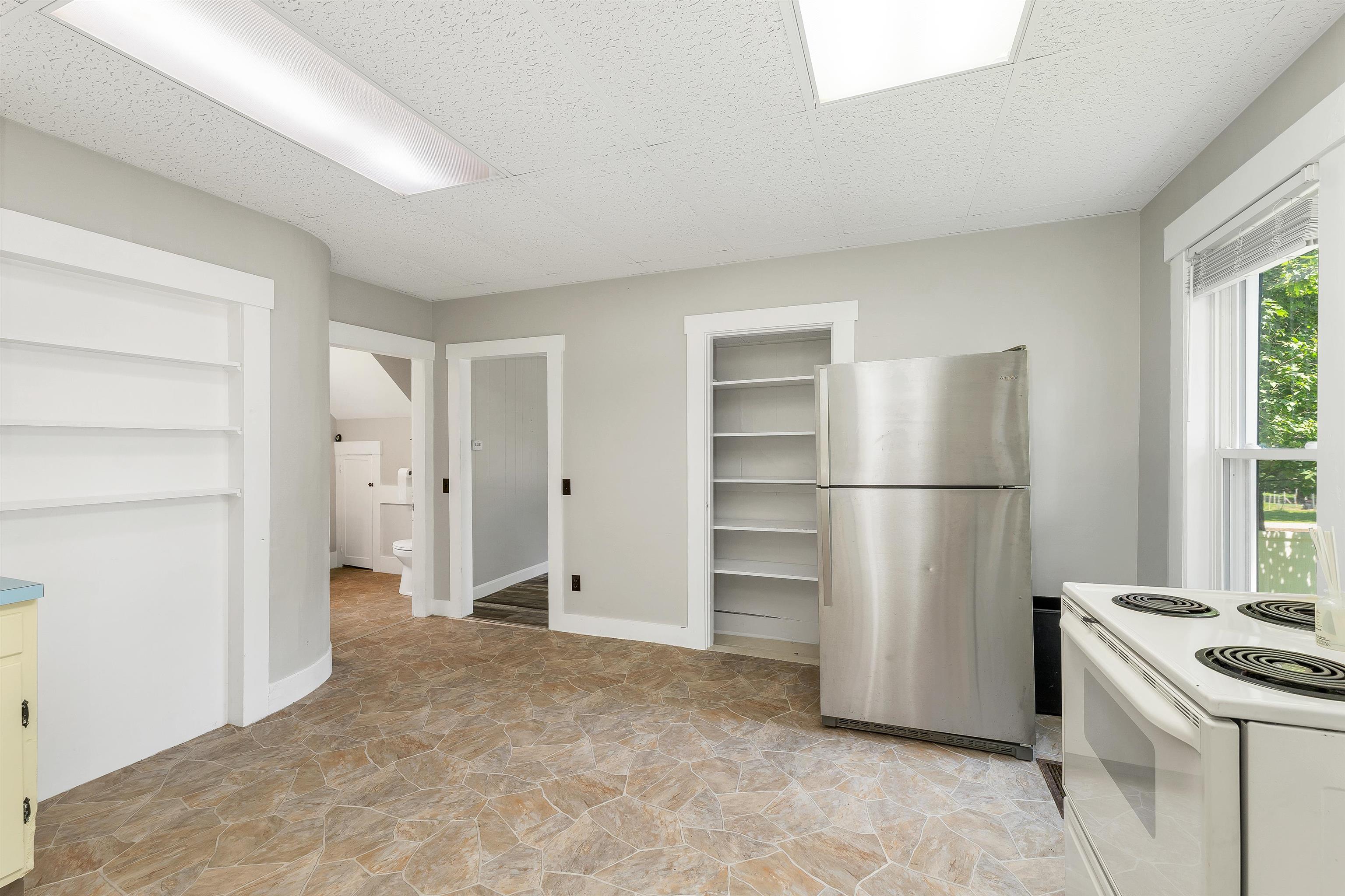 37 Merrill Street Property Photo 8