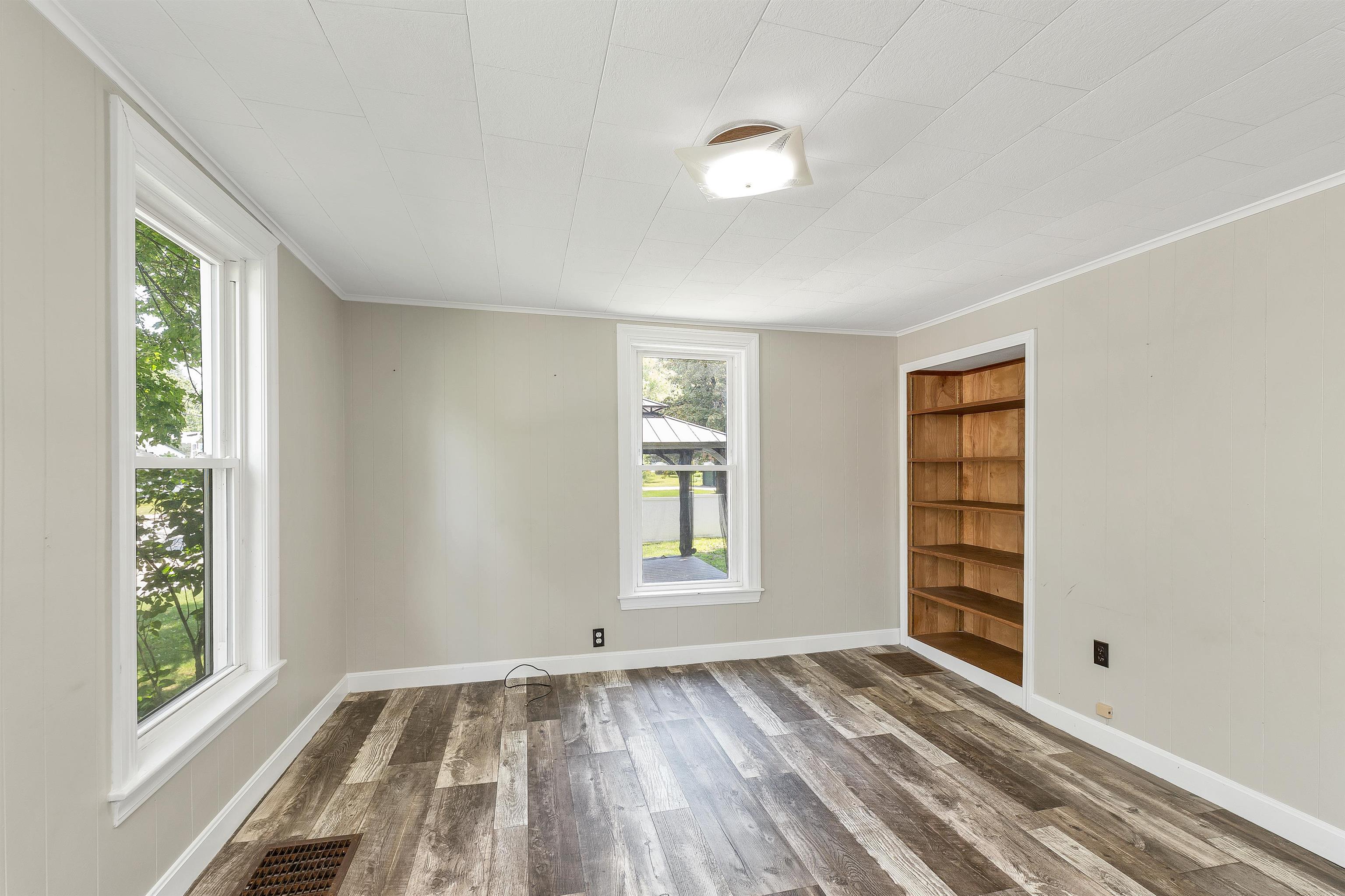 37 Merrill Street Property Photo 11
