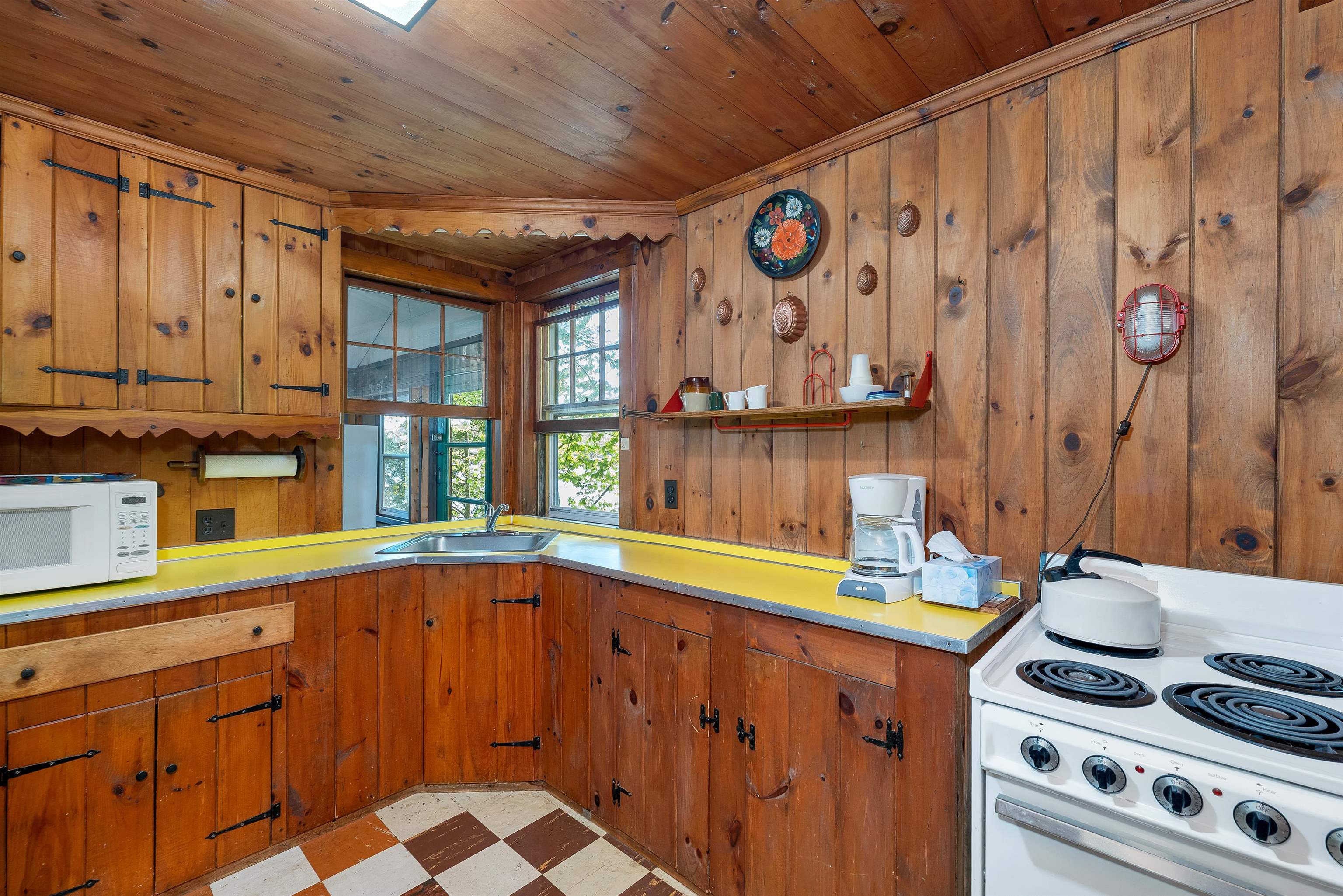 72 South Shore Road Property Photo 10