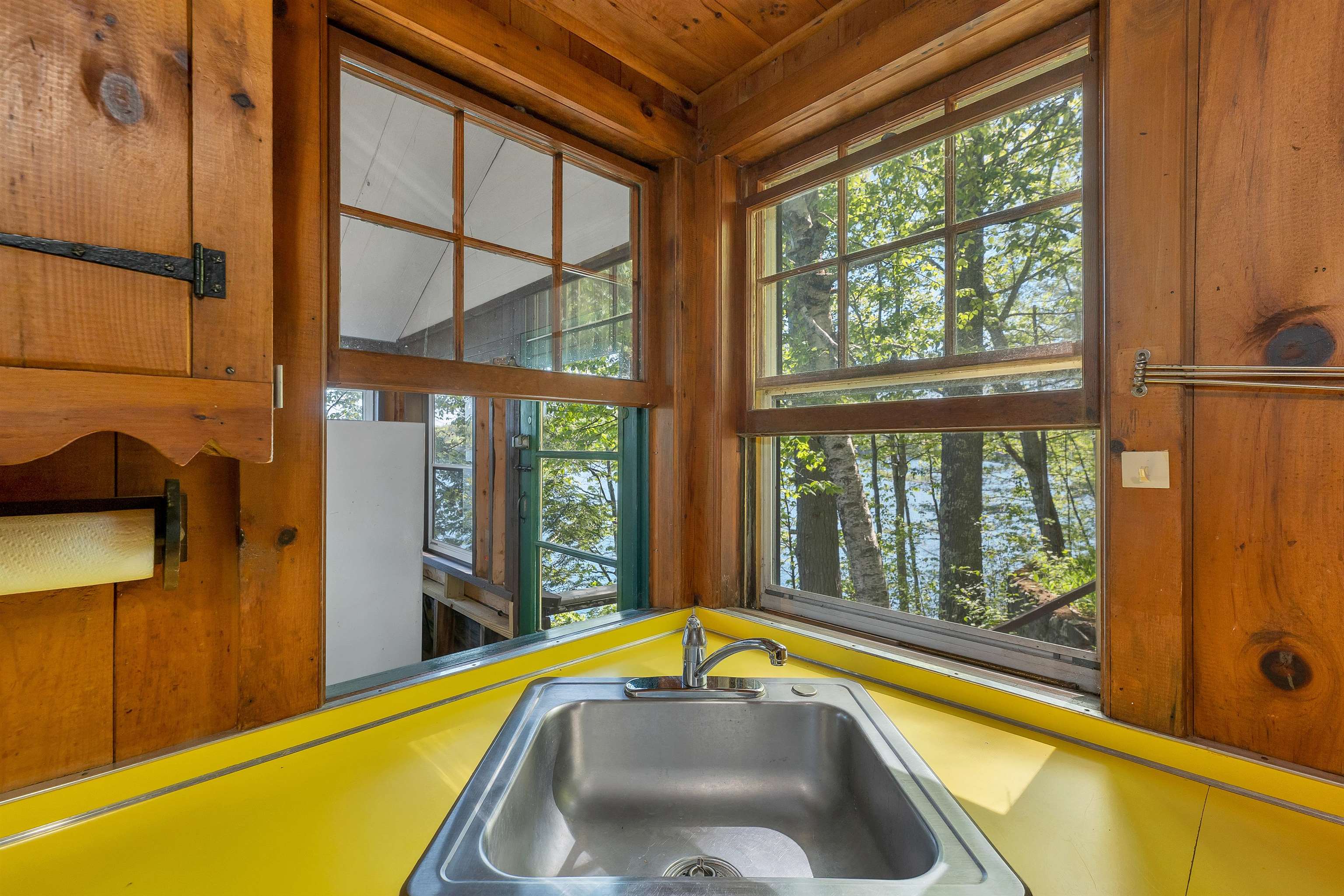 72 South Shore Road Property Photo 13