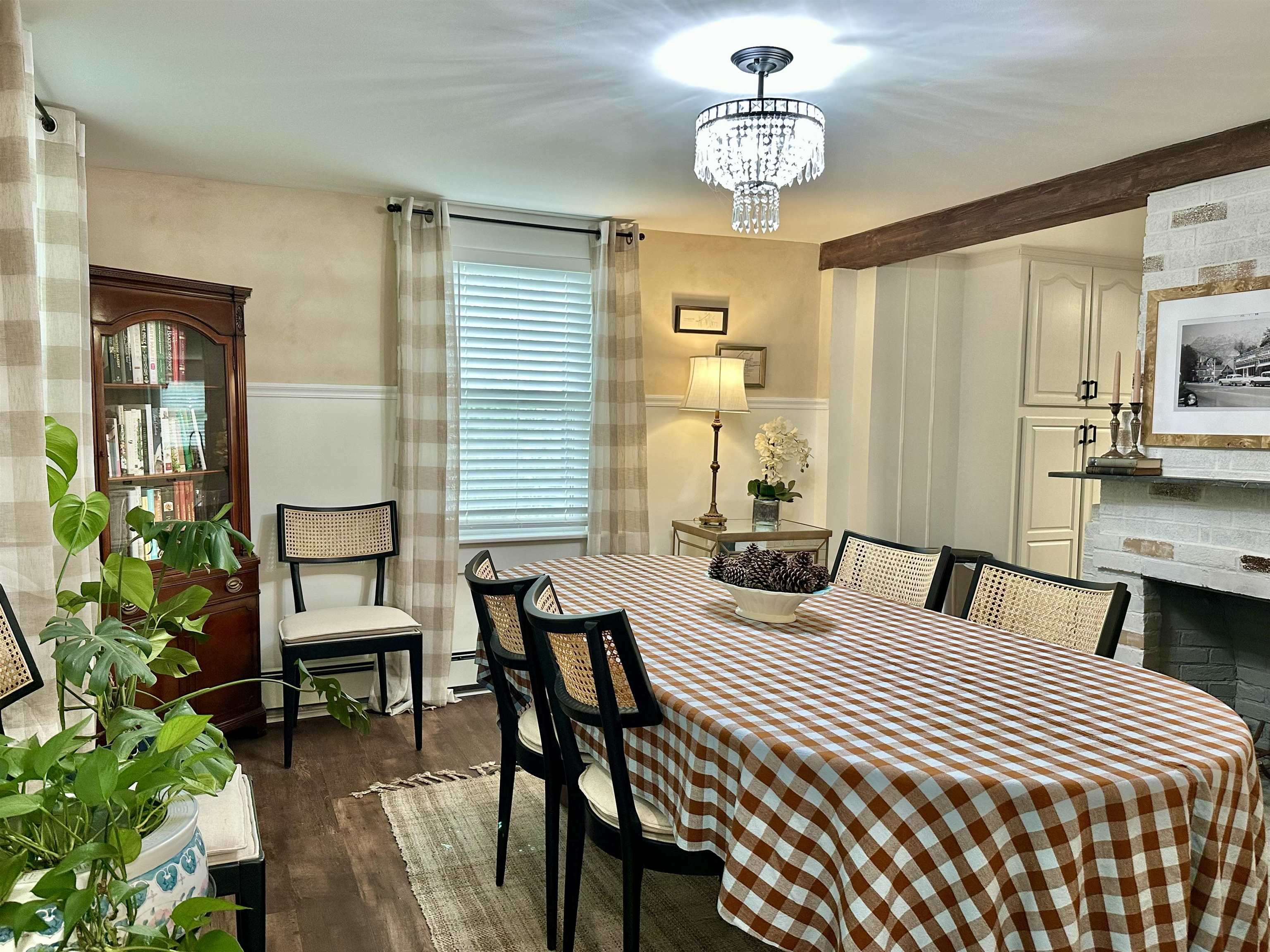 130 Village Road Property Photo 7