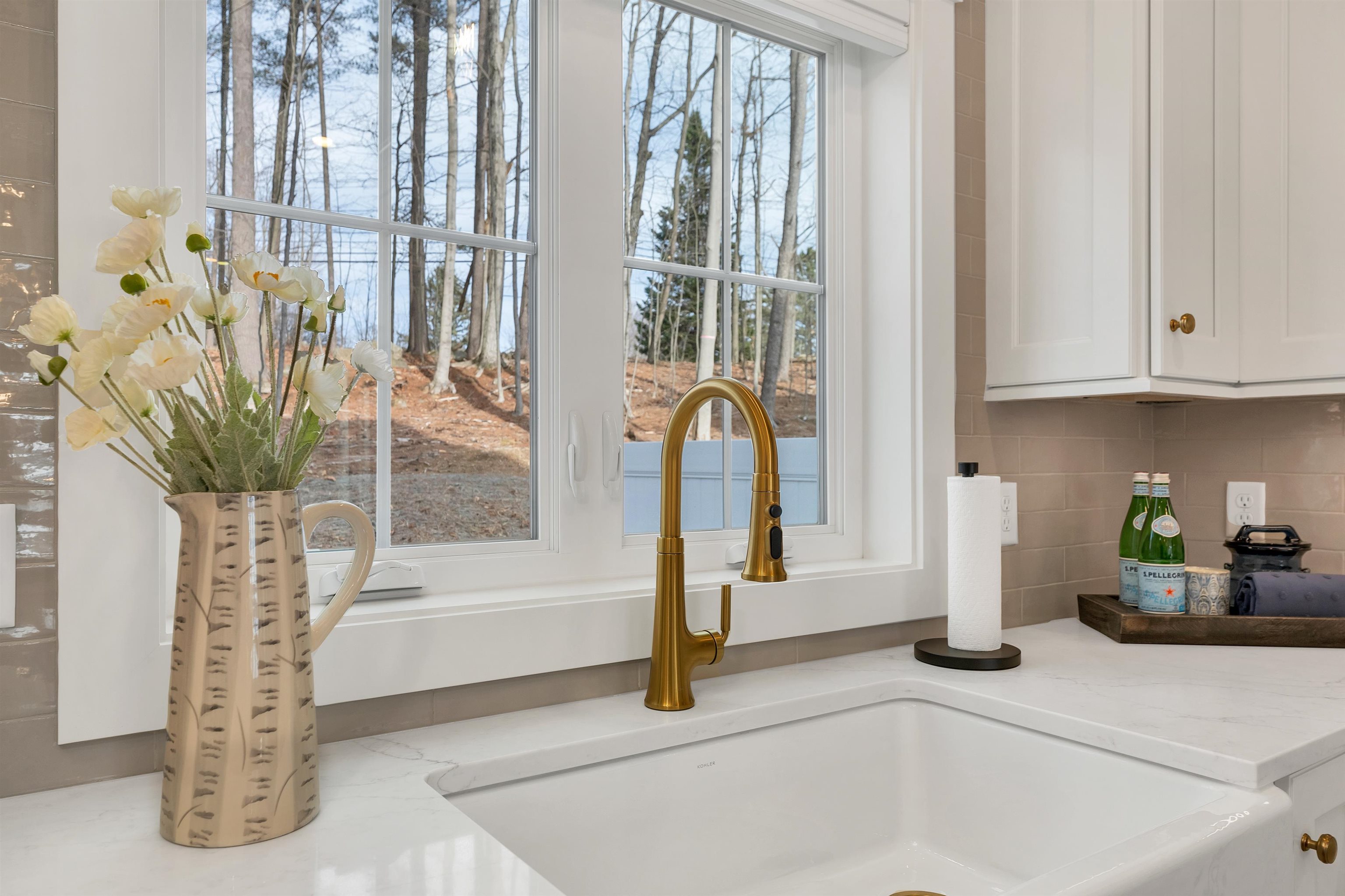 60 White Oaks Road Property Photo 4