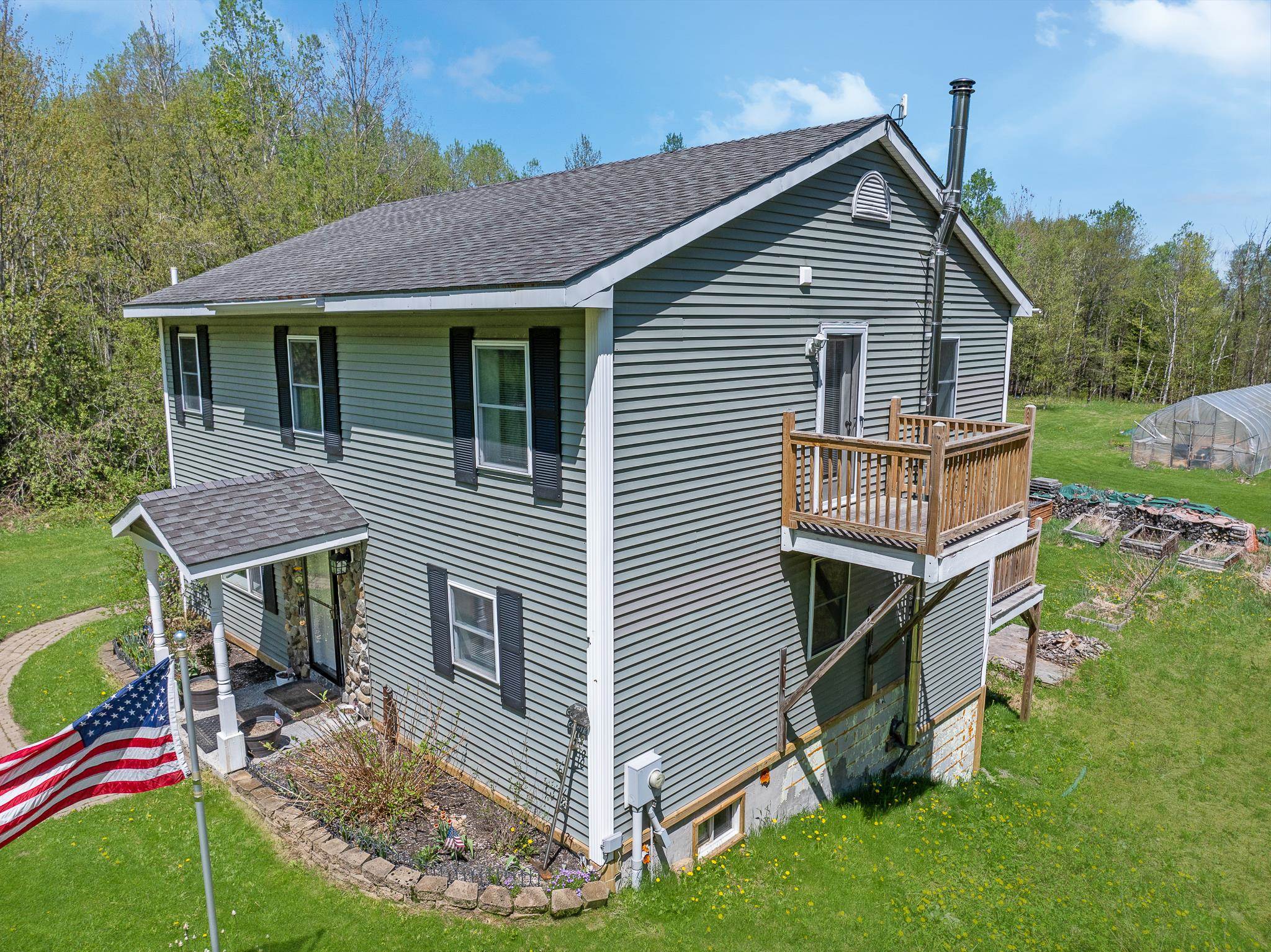 252 Moose Mountain Drive Property Photo 7