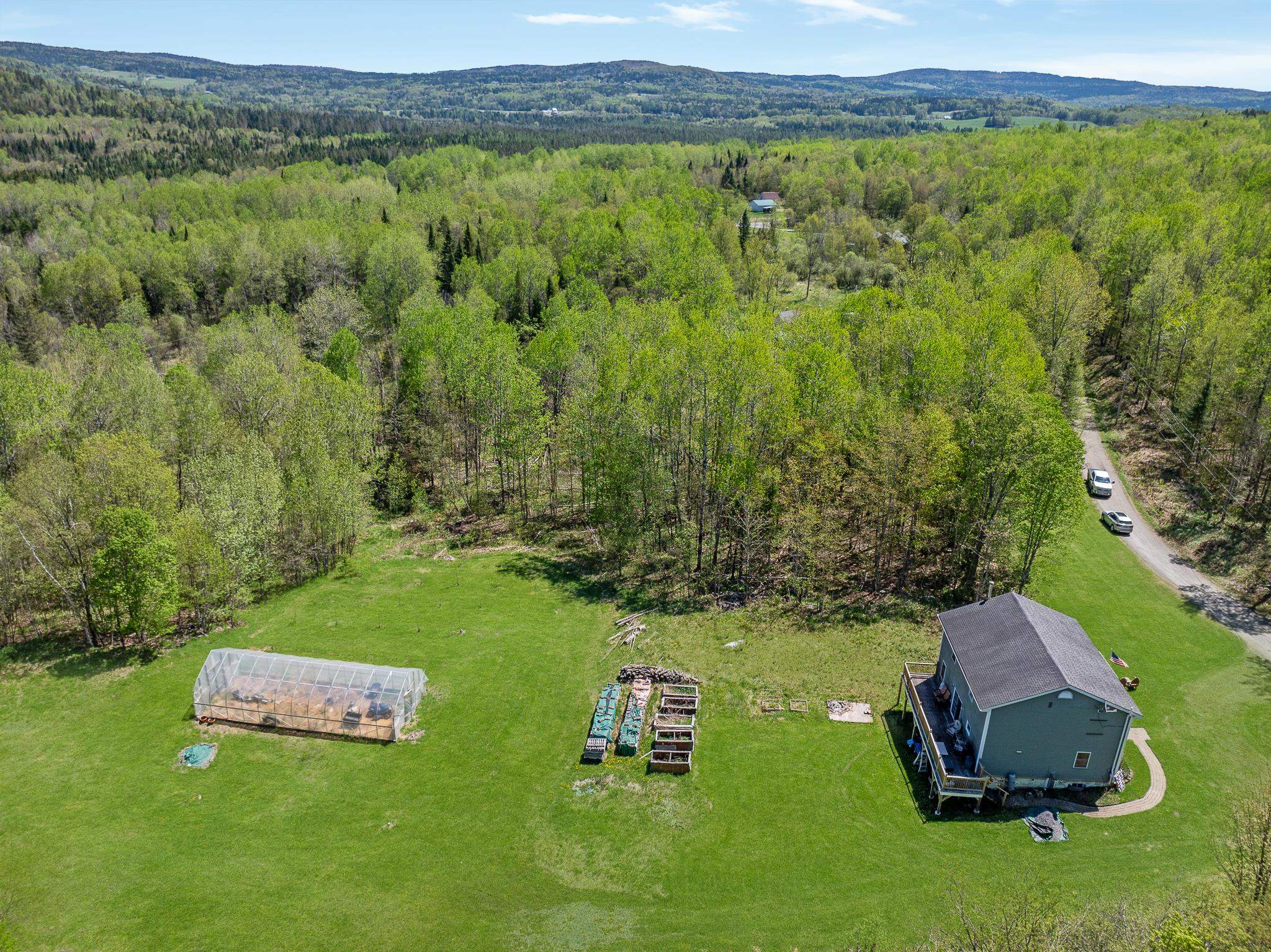 252 Moose Mountain Drive Property Photo 18