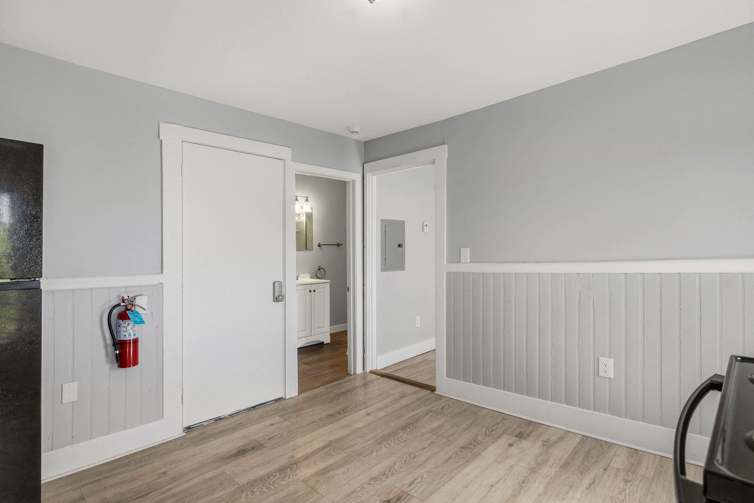 9 Central Street Property Photo 15