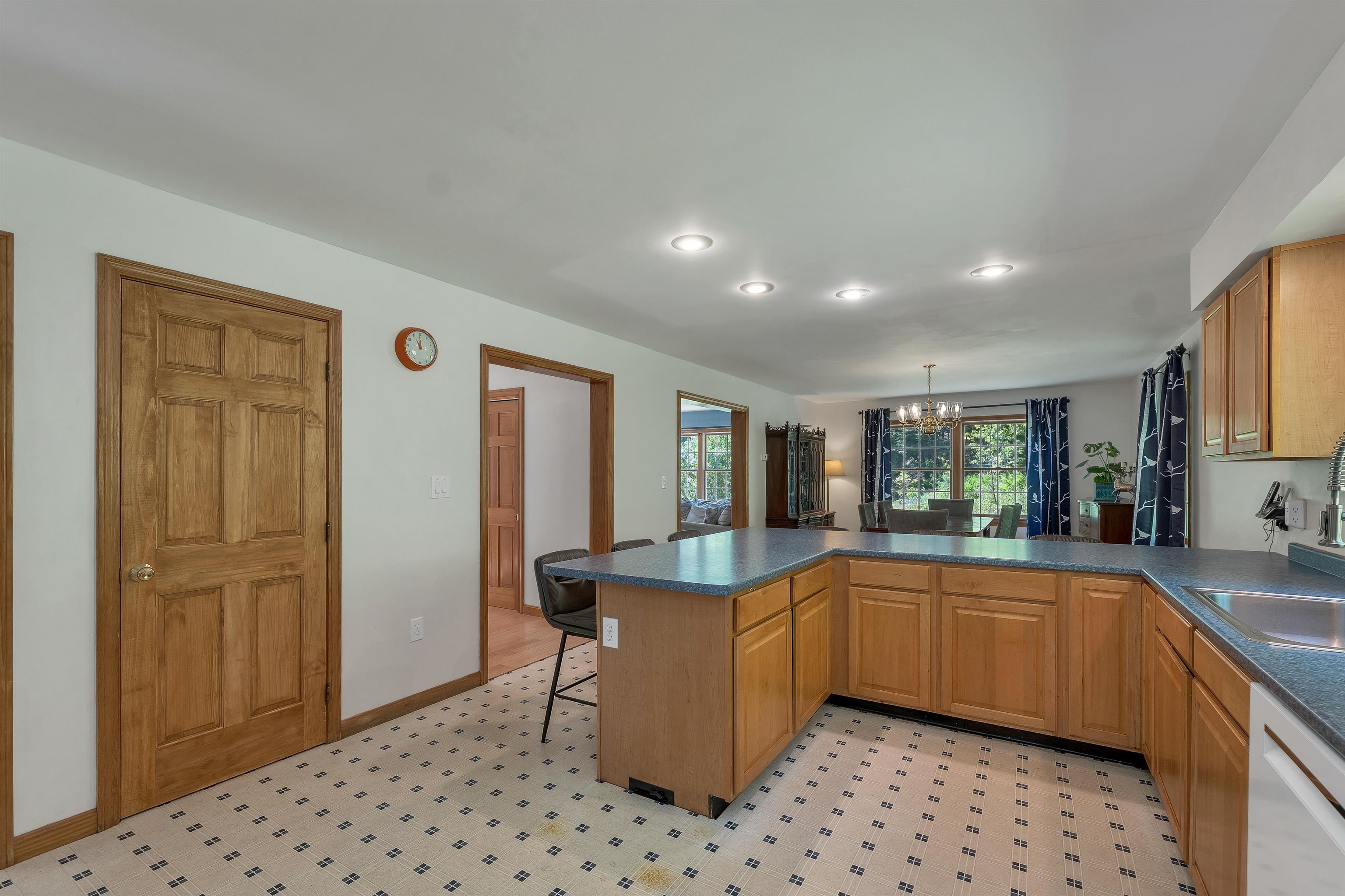 1350 Barker Road Property Photo 6