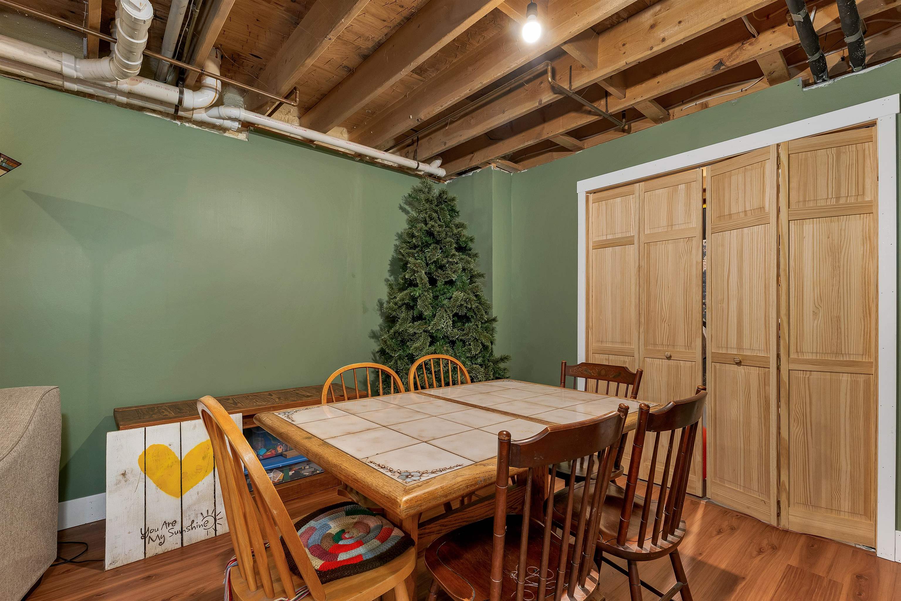 1350 Barker Road Property Photo 32