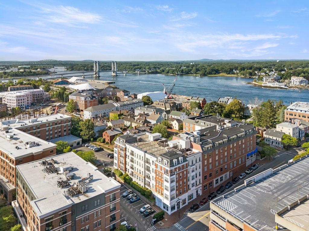 77 Hanover Street Property Photo 3