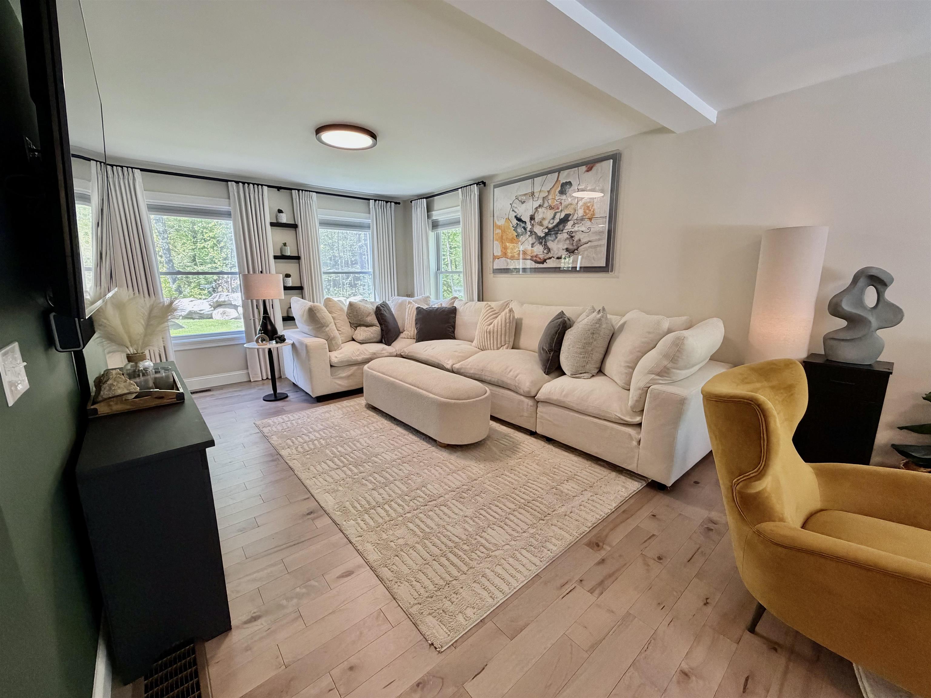16 Stagecoach Road Property Photo 6