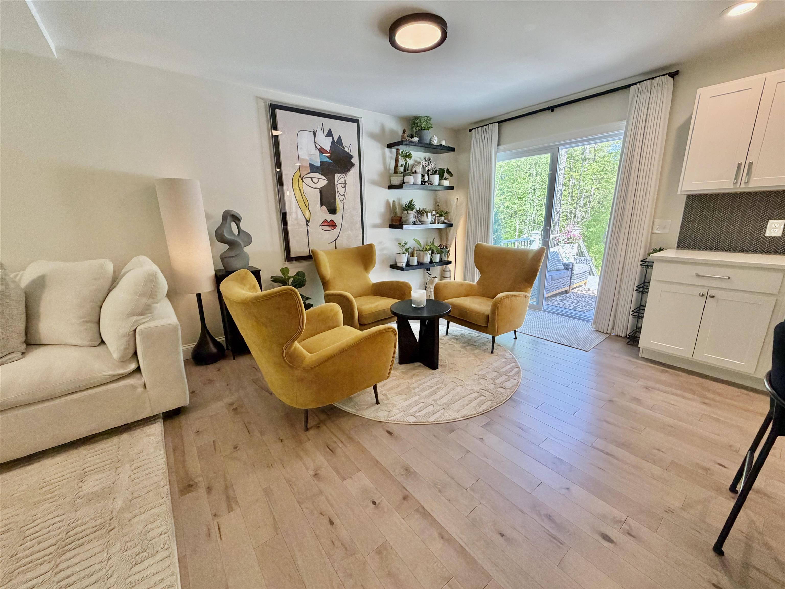 16 Stagecoach Road Property Photo 9