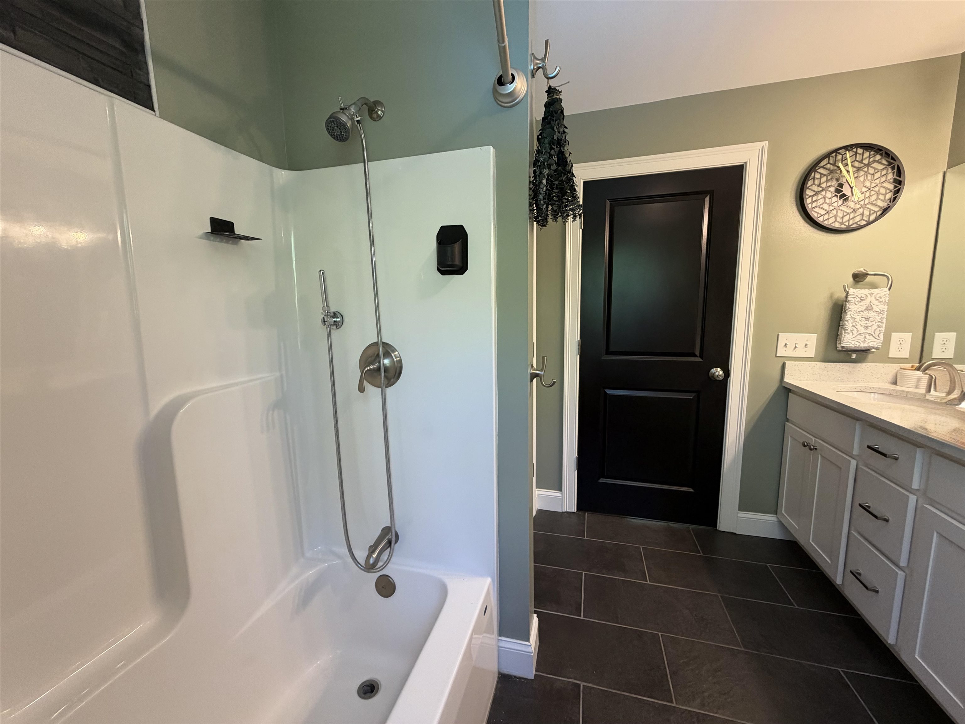 16 Stagecoach Road Property Photo 29