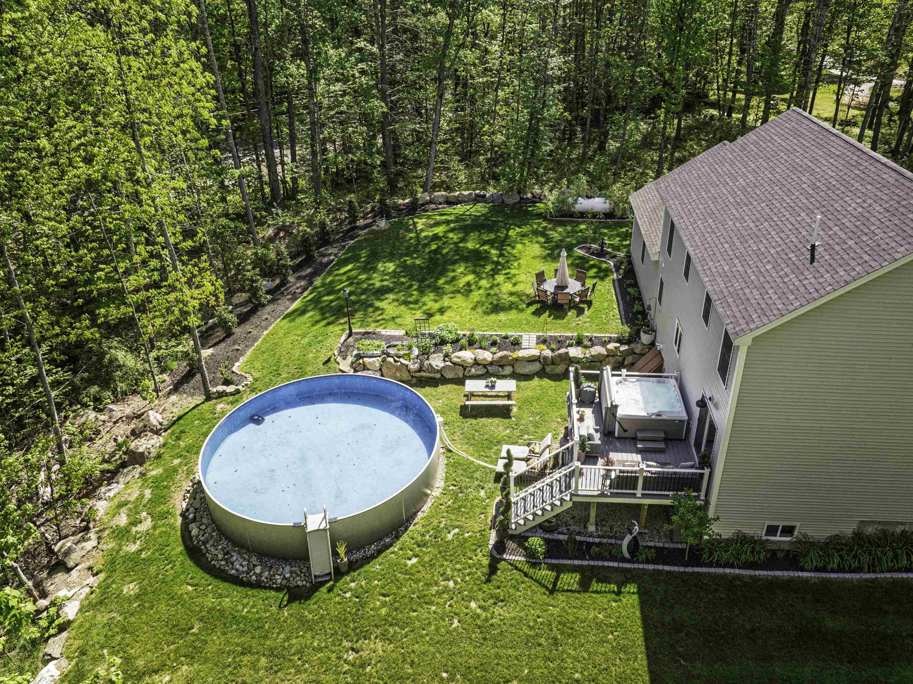 16 Stagecoach Road Property Photo 42