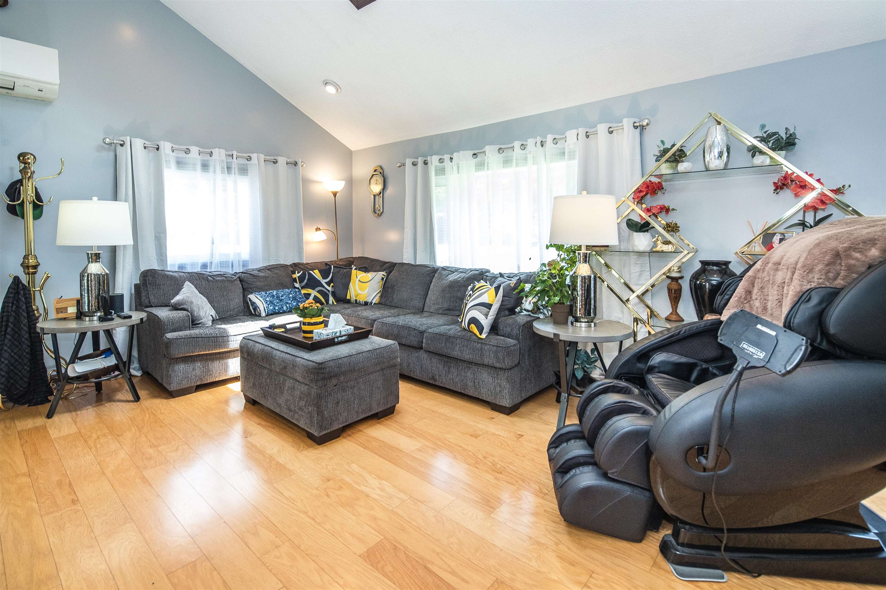 233 Squires Road Property Photo 8
