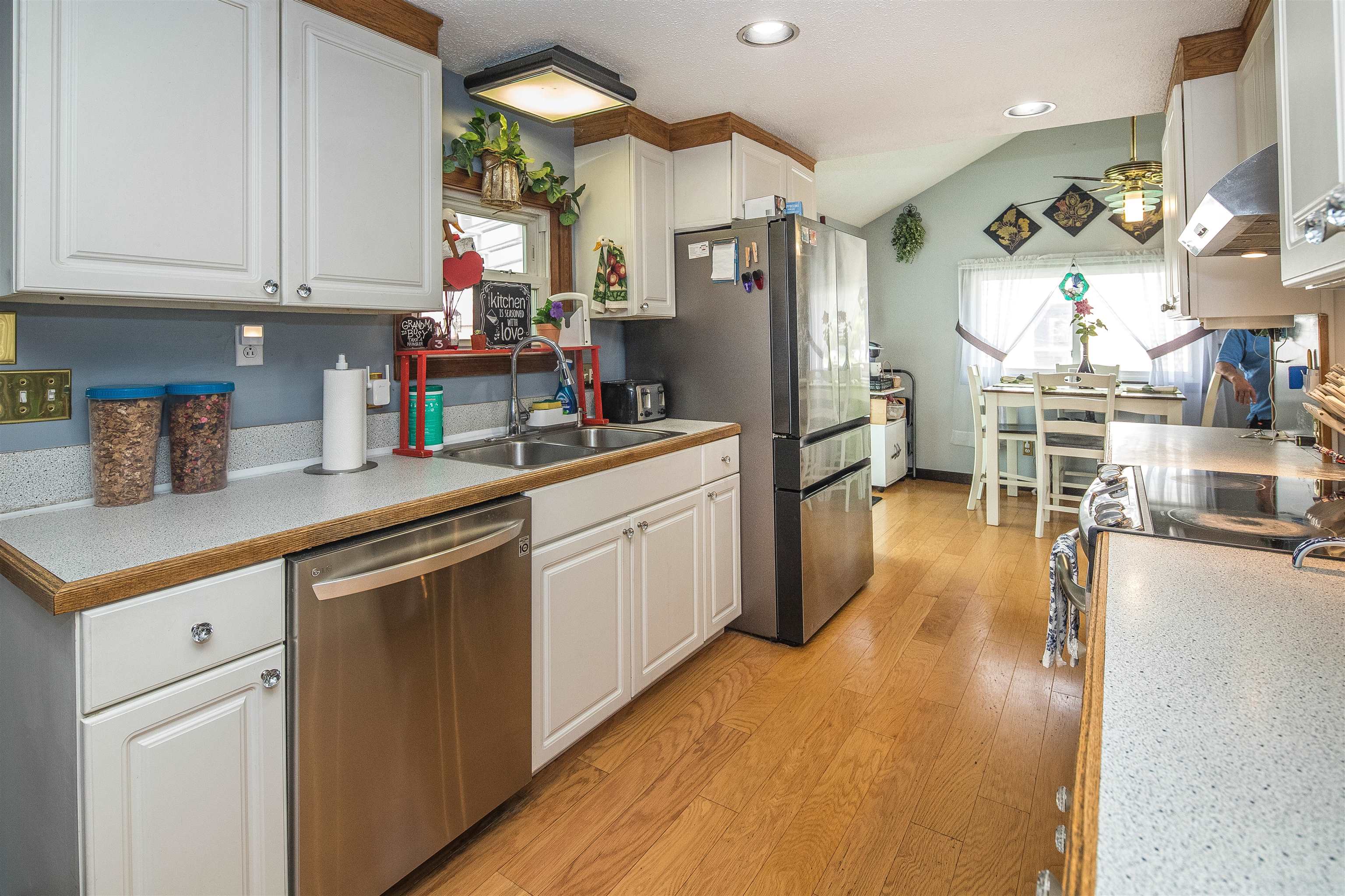 233 Squires Road Property Photo 10