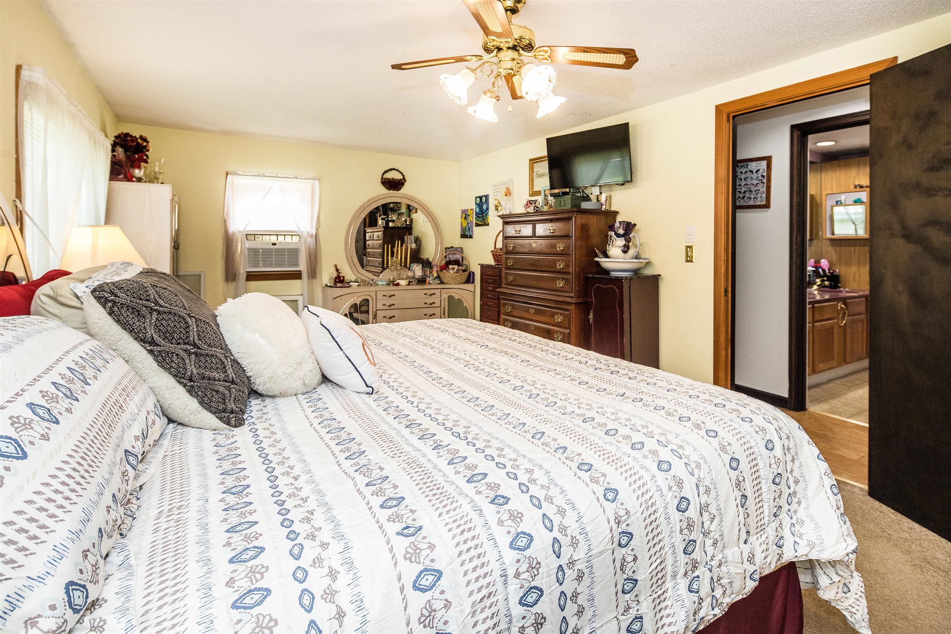233 Squires Road Property Photo 18