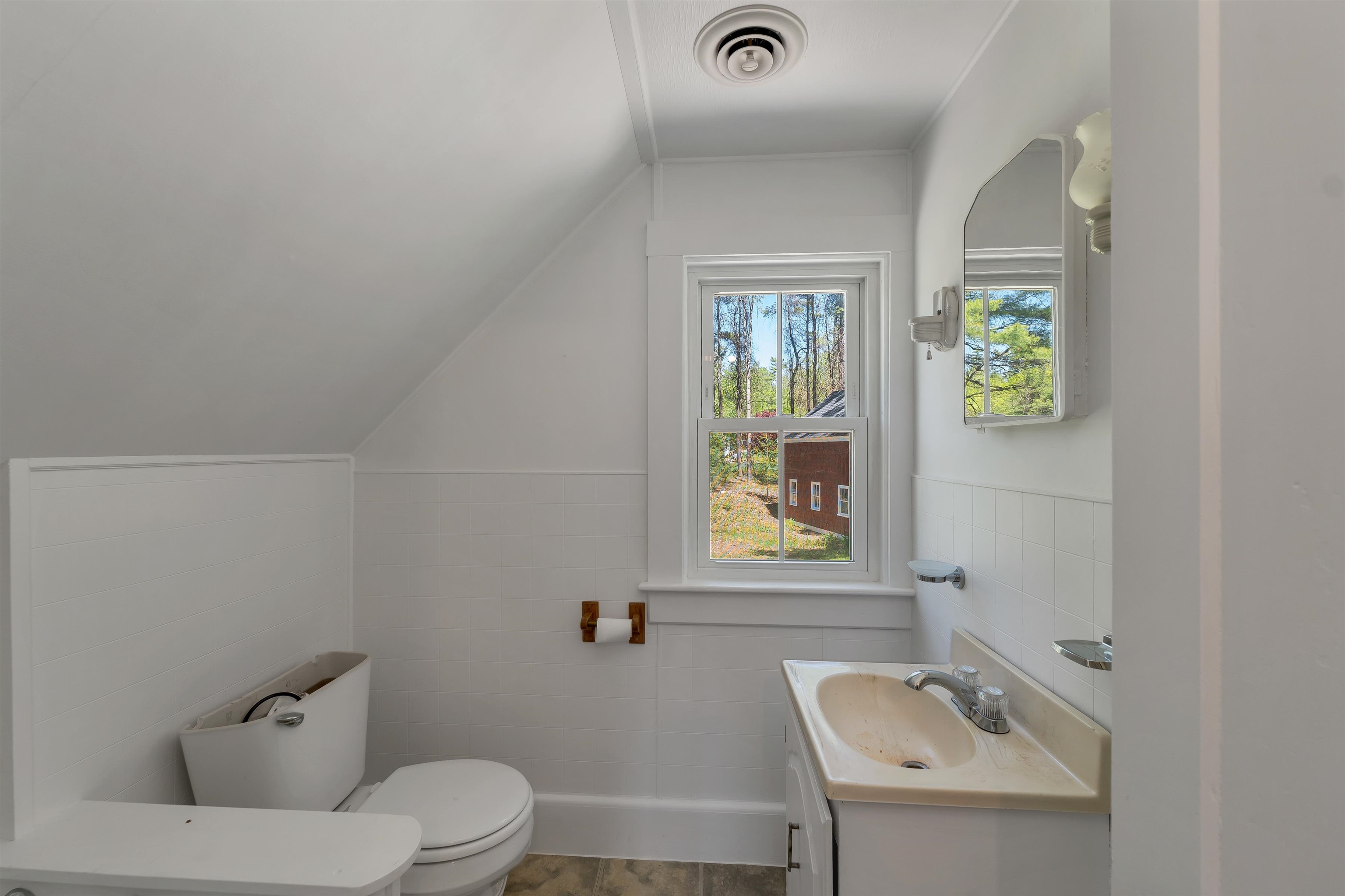 521 Governor Wentworth Highway Property Photo 25