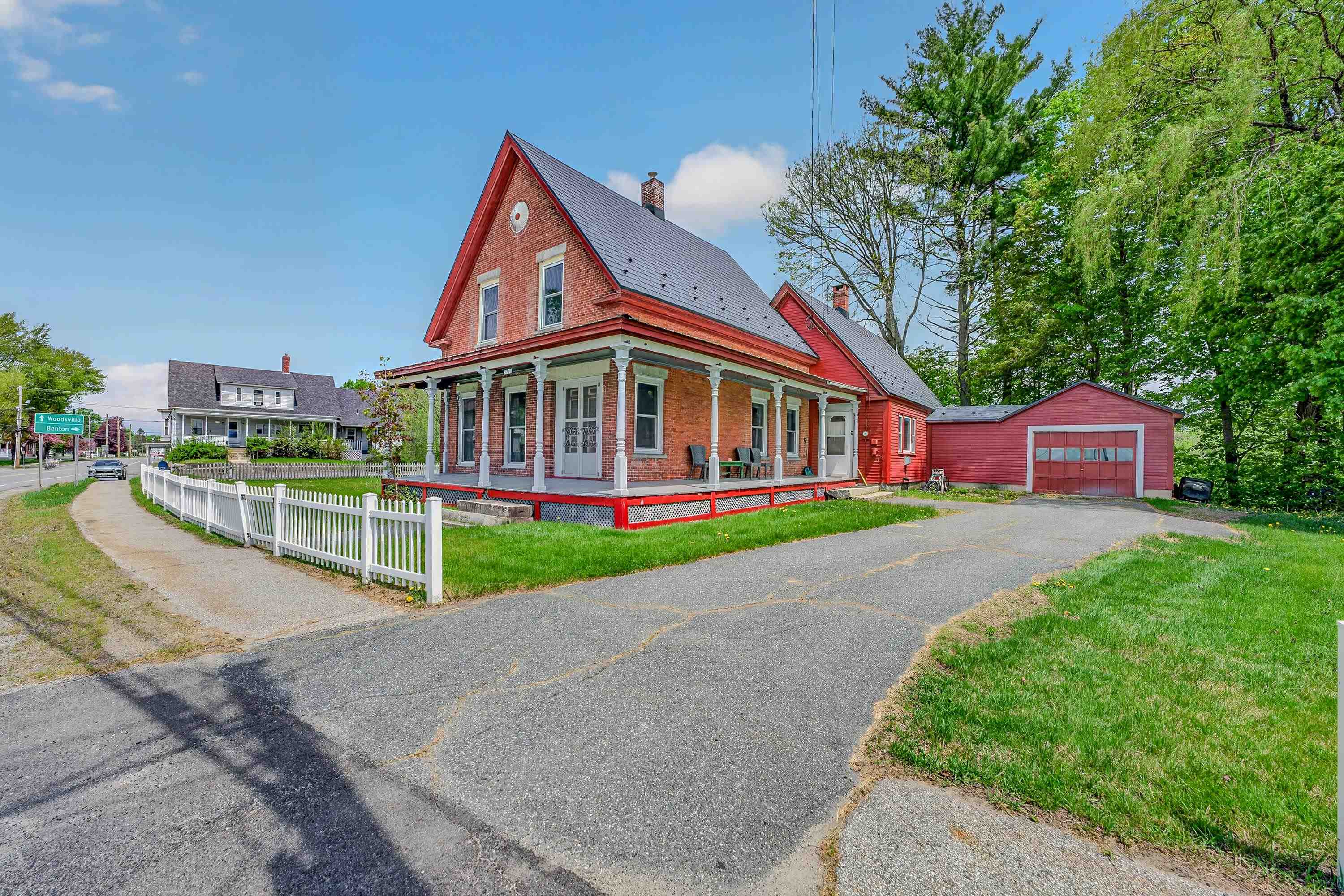 2710 Dartmouth College Highway Property Photo 1