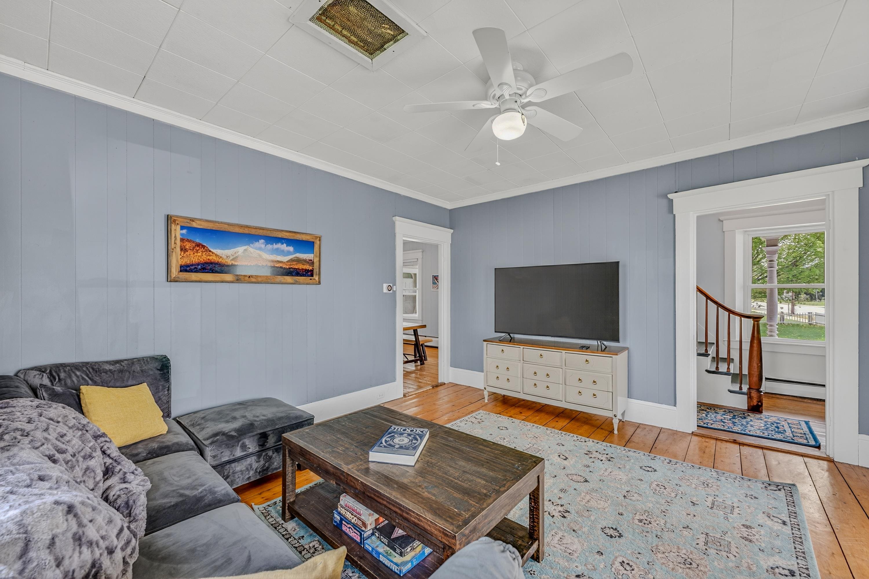 2710 Dartmouth College Highway Property Photo 6