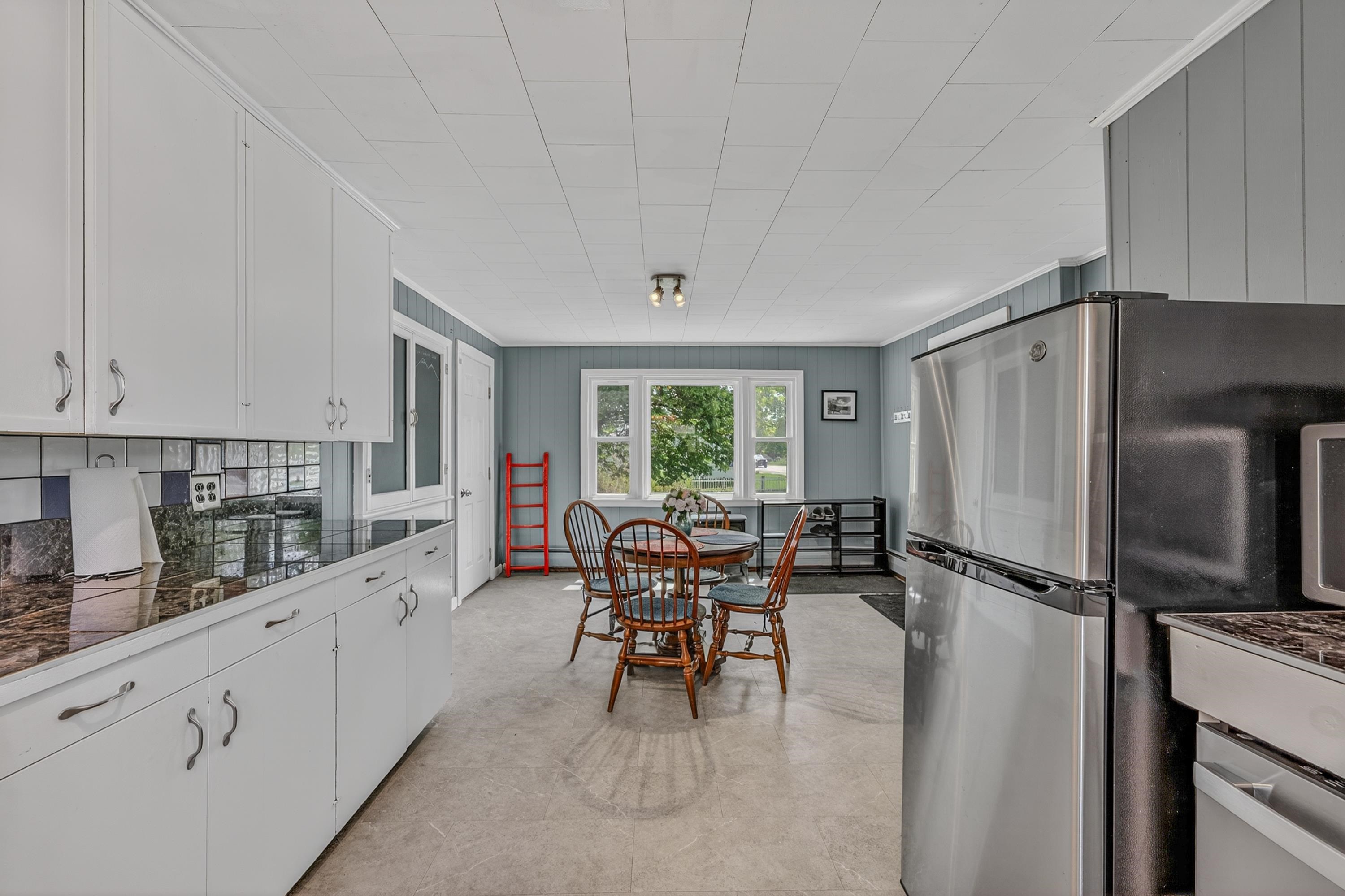 2710 Dartmouth College Highway Property Photo 10