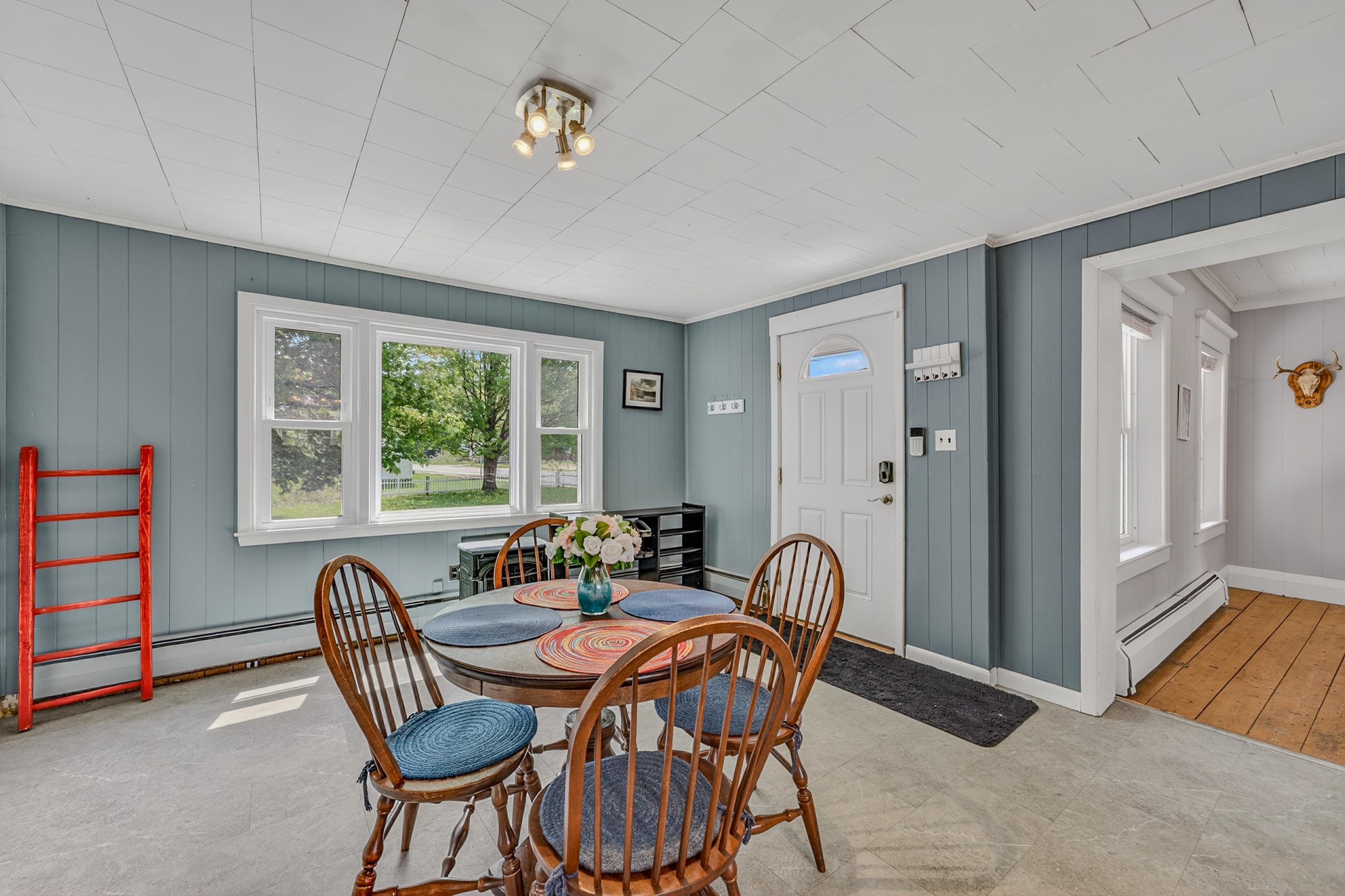 2710 Dartmouth College Highway Property Photo 25