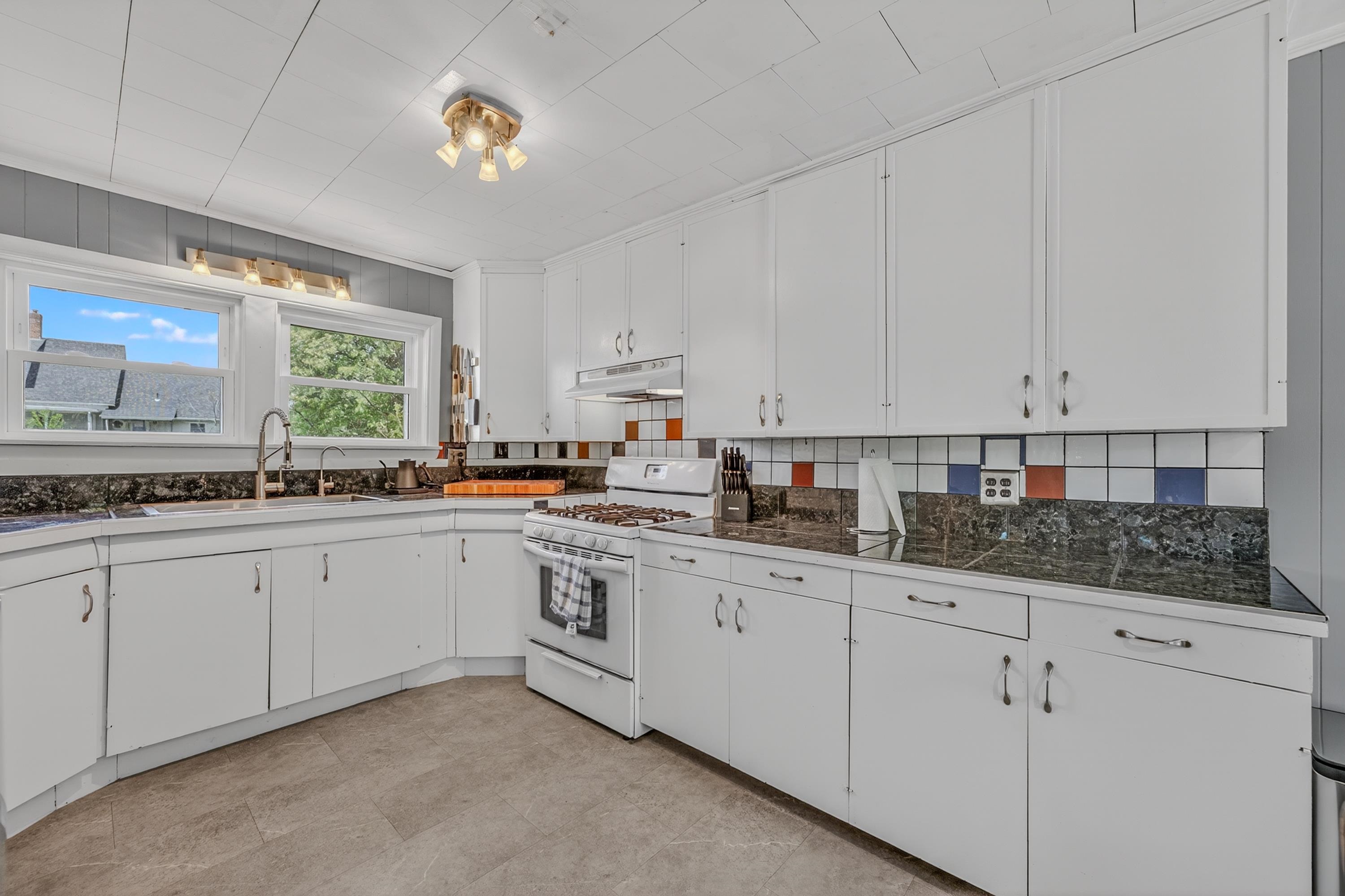 2710 Dartmouth College Highway Property Photo 26