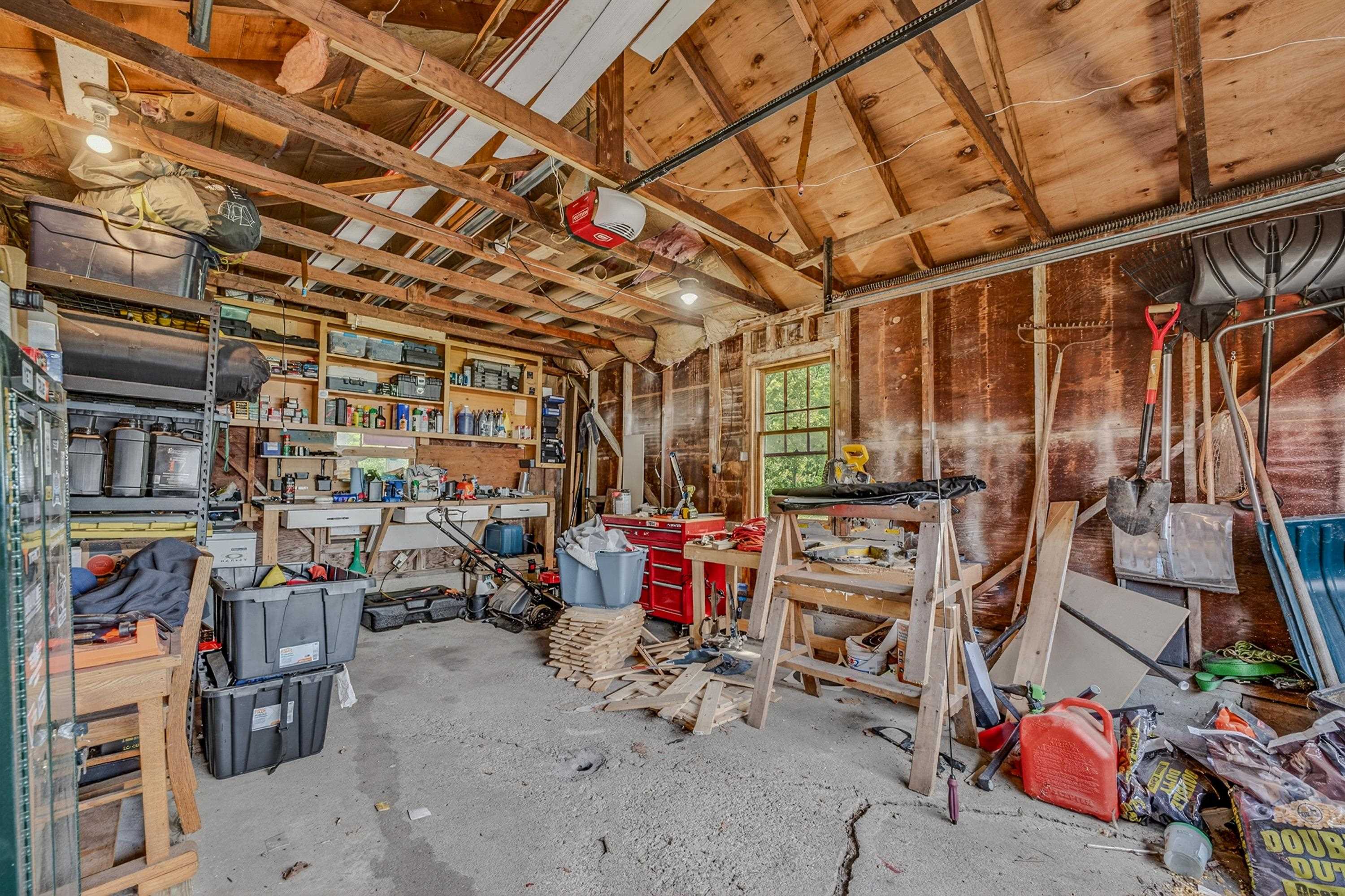 2710 Dartmouth College Highway Property Photo 34