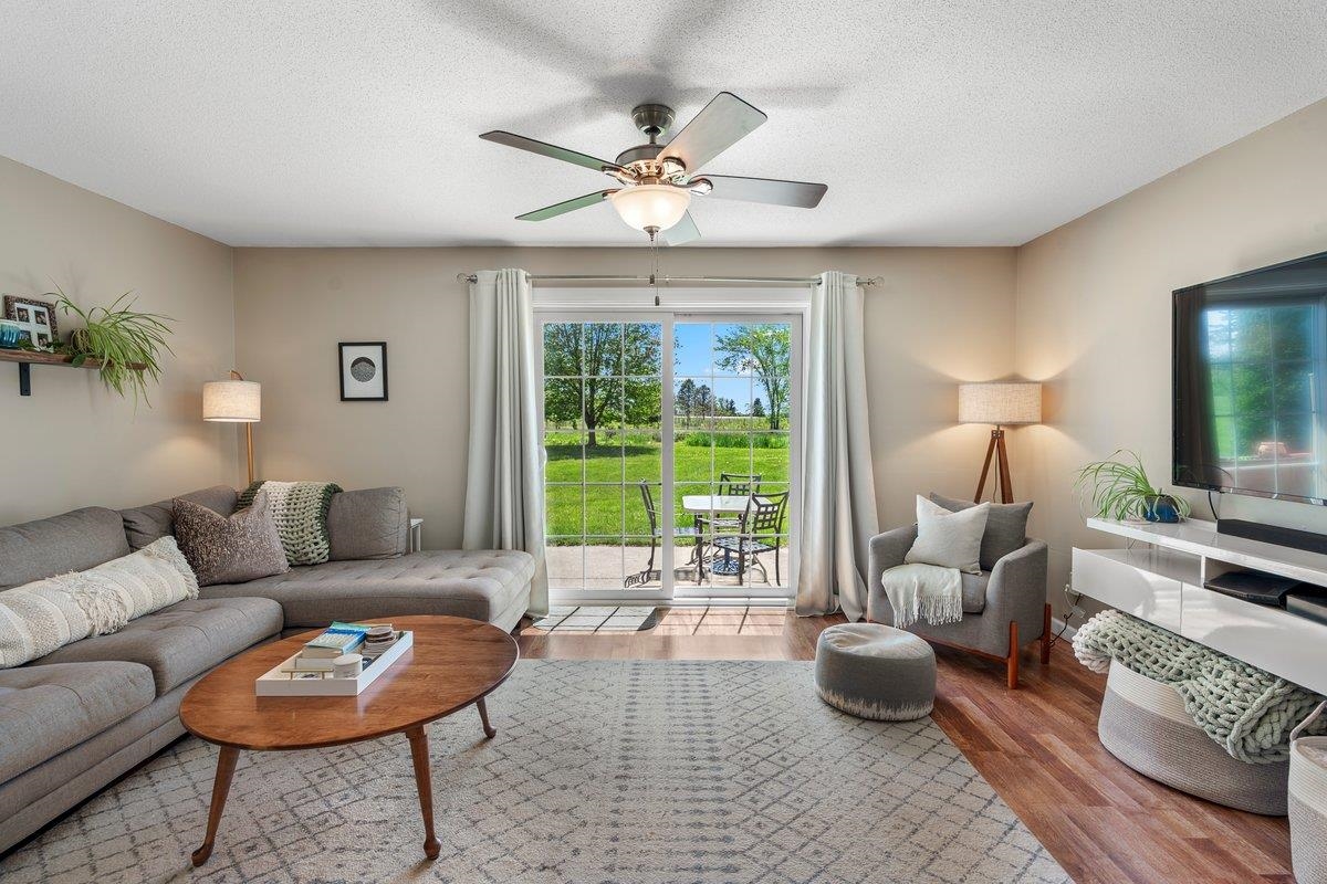 91 Saybrook Road Property Photo 11