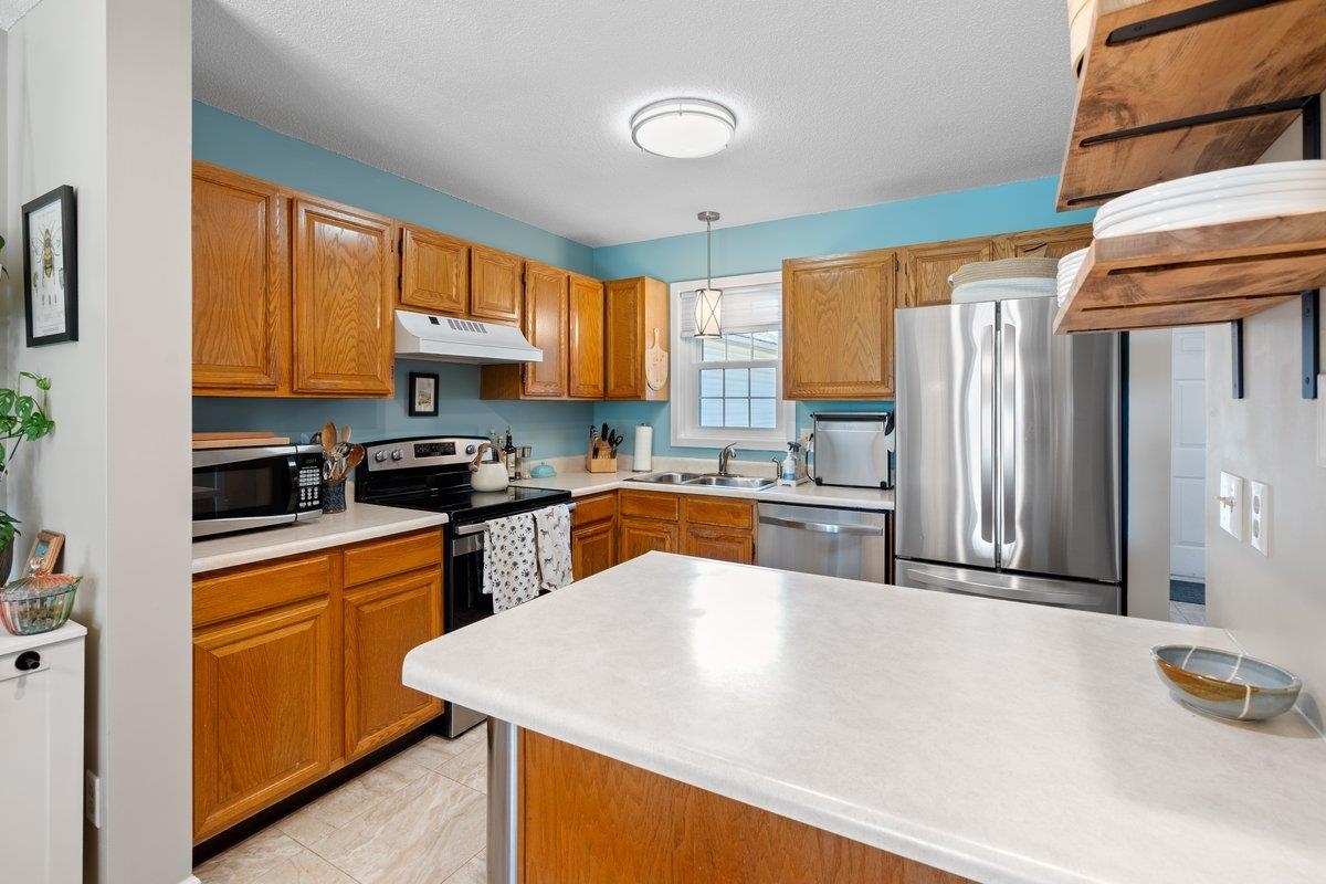 91 Saybrook Road Property Photo 17