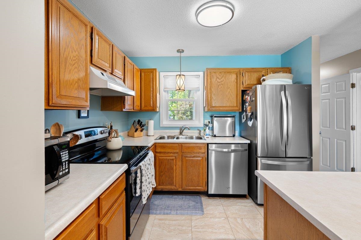 91 Saybrook Road Property Photo 18